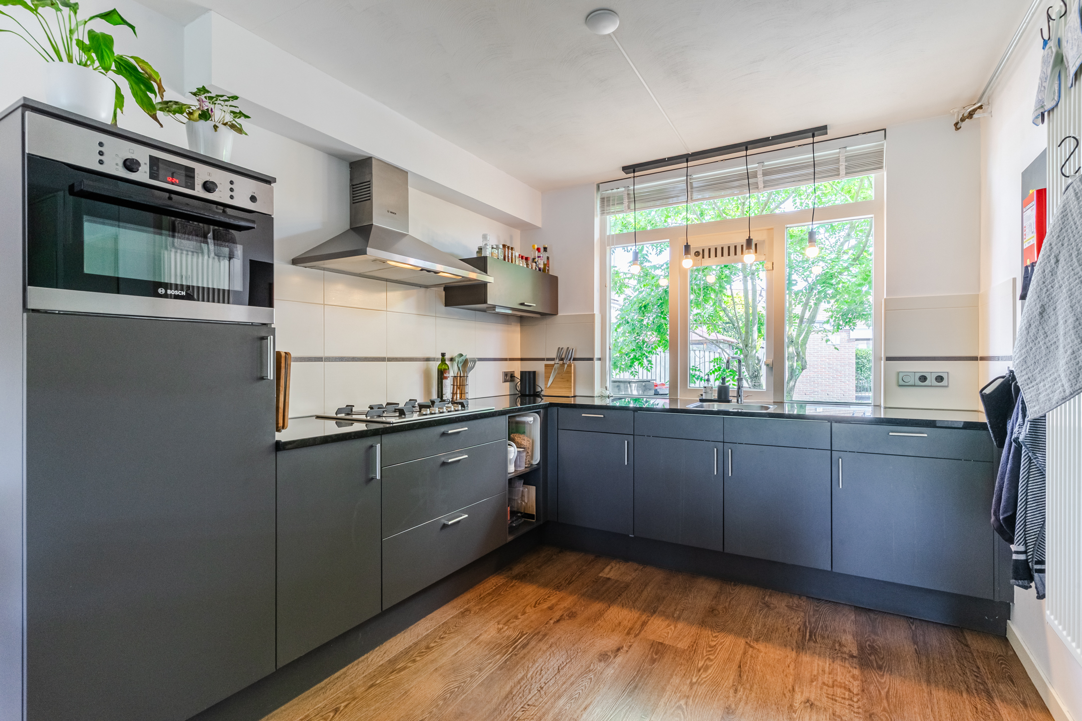 4 Rooms Rooms,1 BathroomBathrooms,Woonhuis,Te Koop,1481