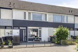5 Rooms Rooms,1 BathroomBathrooms,Woonhuis,Te Koop,1488
