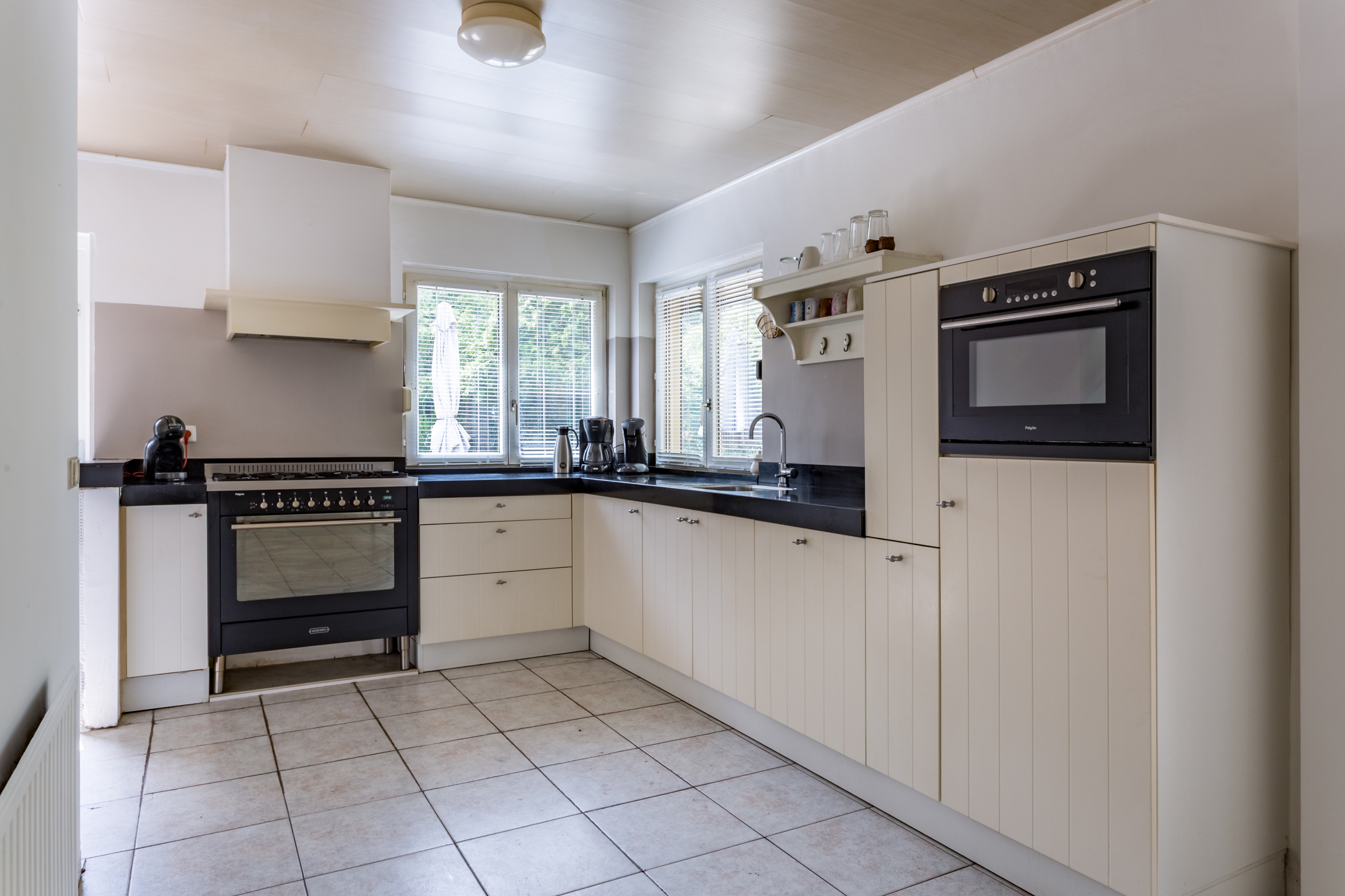 6 Rooms Rooms,1 BathroomBathrooms,Woonhuis,Te Koop,1492