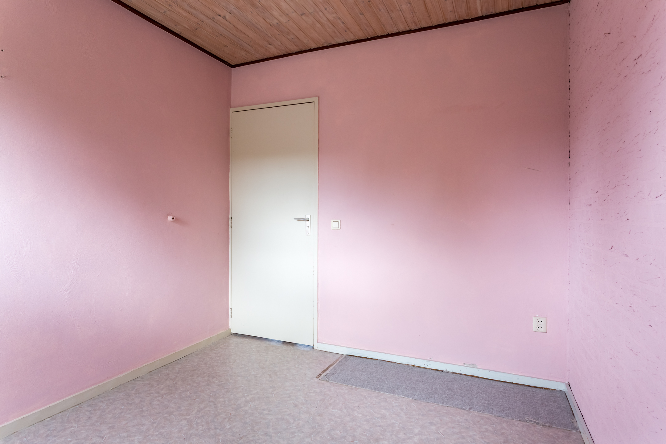 6 Rooms Rooms,1 BathroomBathrooms,Woonhuis,Te Koop,1492