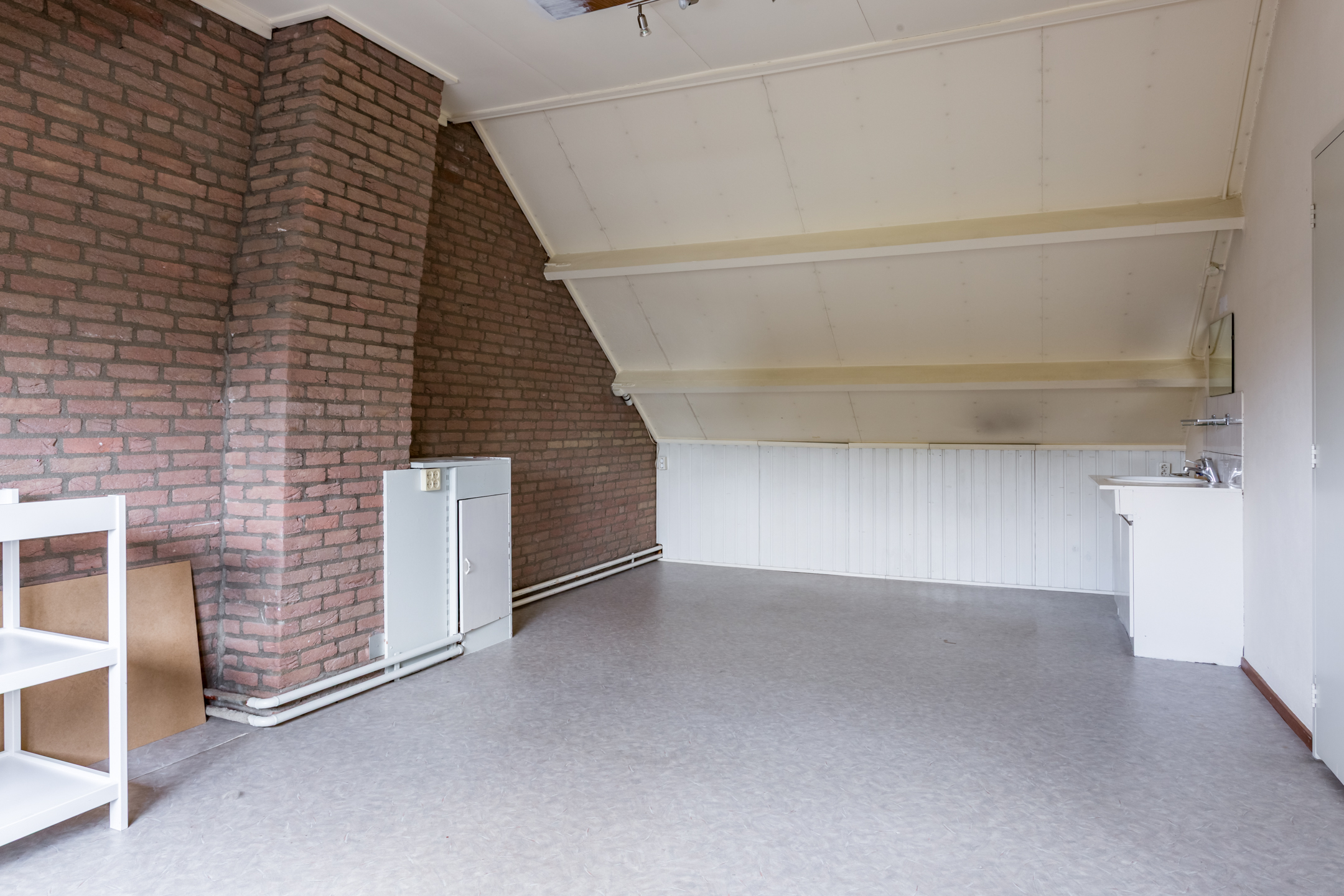 6 Rooms Rooms,1 BathroomBathrooms,Woonhuis,Te Koop,1492