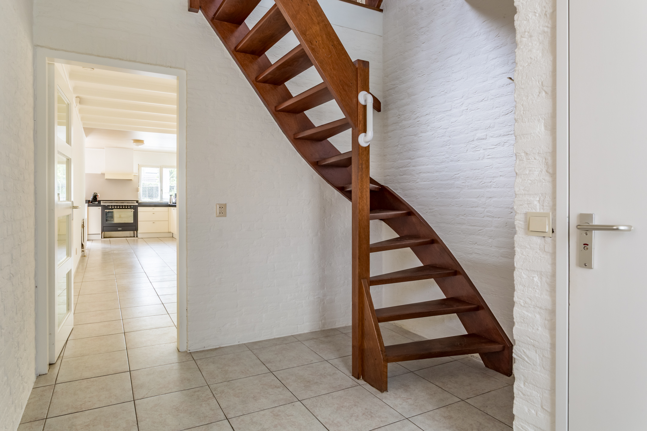 6 Rooms Rooms,1 BathroomBathrooms,Woonhuis,Te Koop,1492