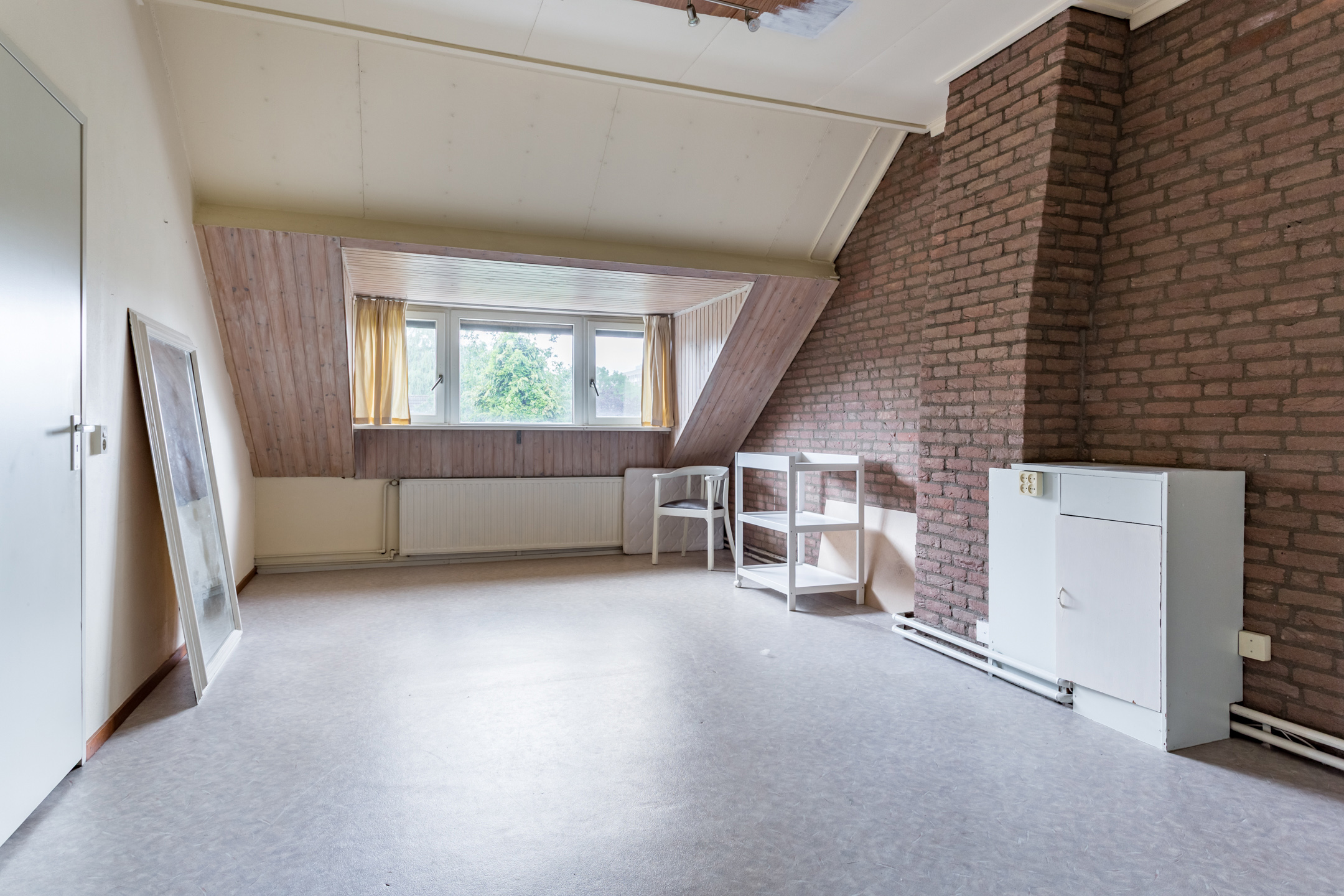 6 Rooms Rooms,1 BathroomBathrooms,Woonhuis,Te Koop,1492