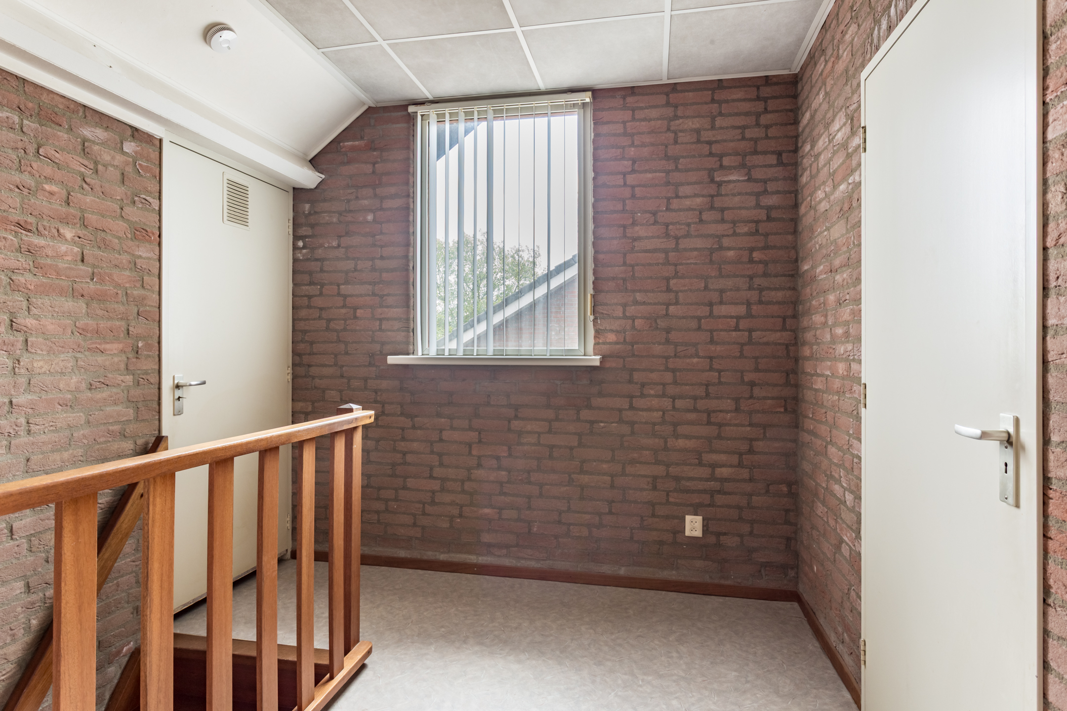 6 Rooms Rooms,1 BathroomBathrooms,Woonhuis,Te Koop,1492