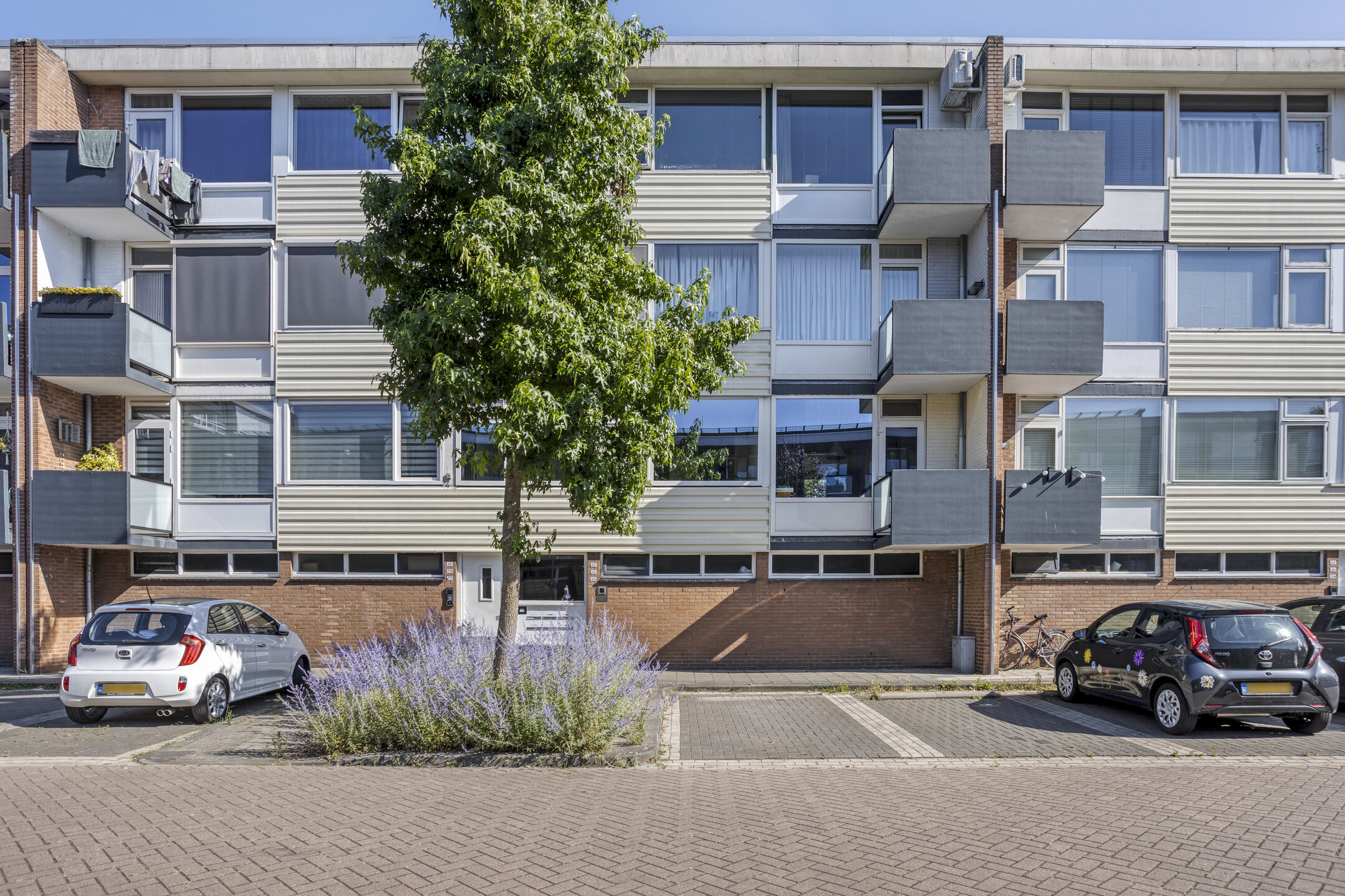 2 Bedrooms Bedrooms, ,1 BathroomBathrooms,Appartement,Te Koop,1493