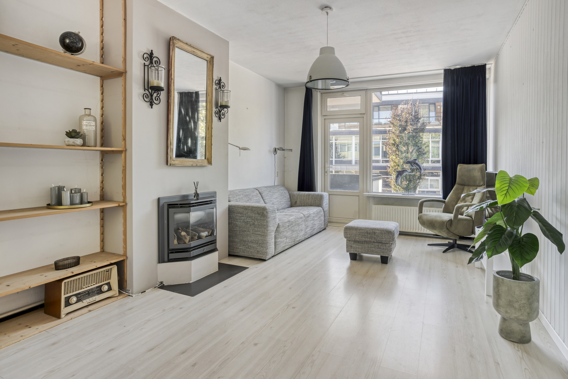 2 Bedrooms Bedrooms, ,1 BathroomBathrooms,Appartement,Te Koop,1493