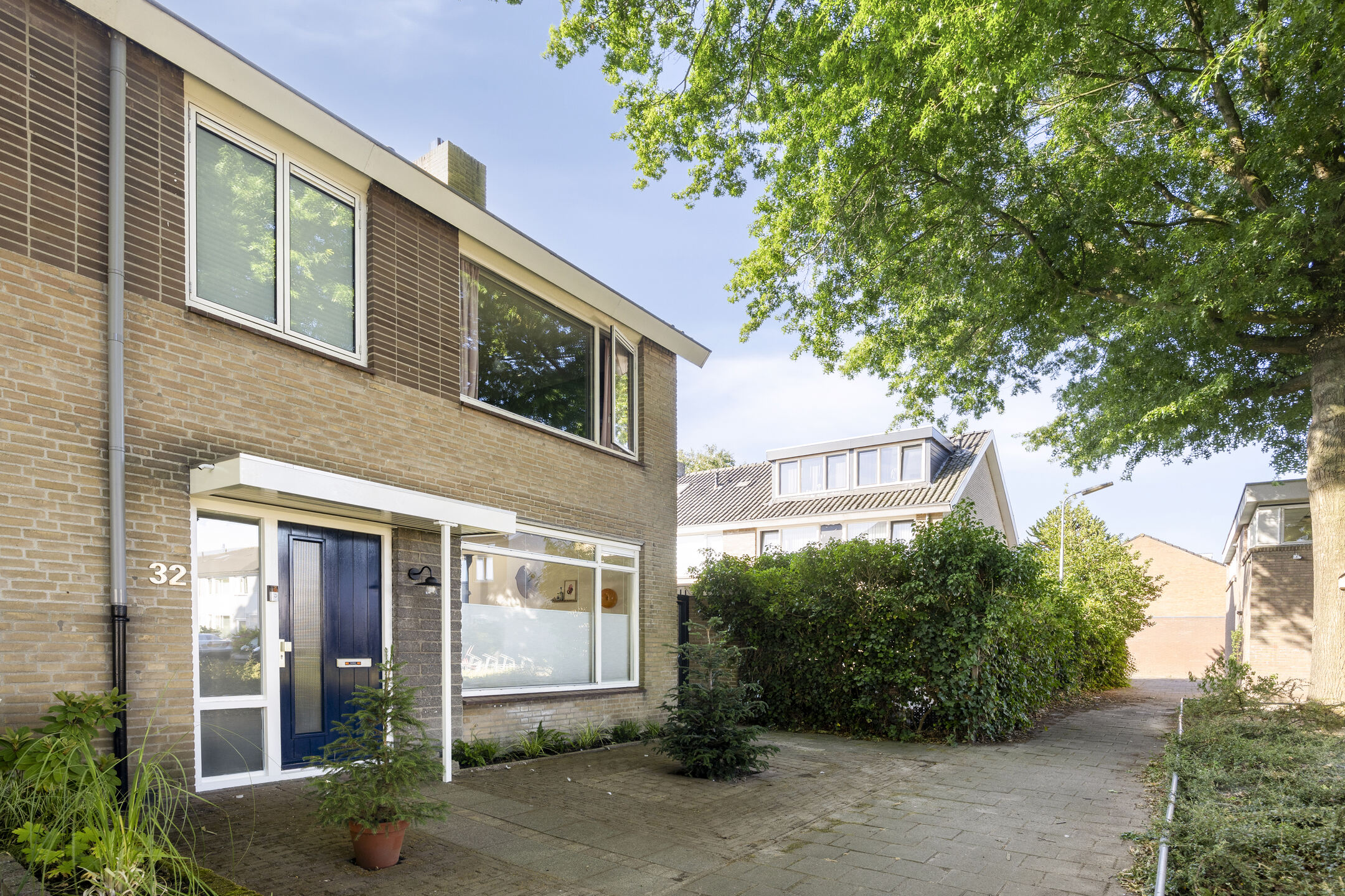 4 Bedrooms Bedrooms, ,1 BathroomBathrooms,Appartement,Te Koop,1495
