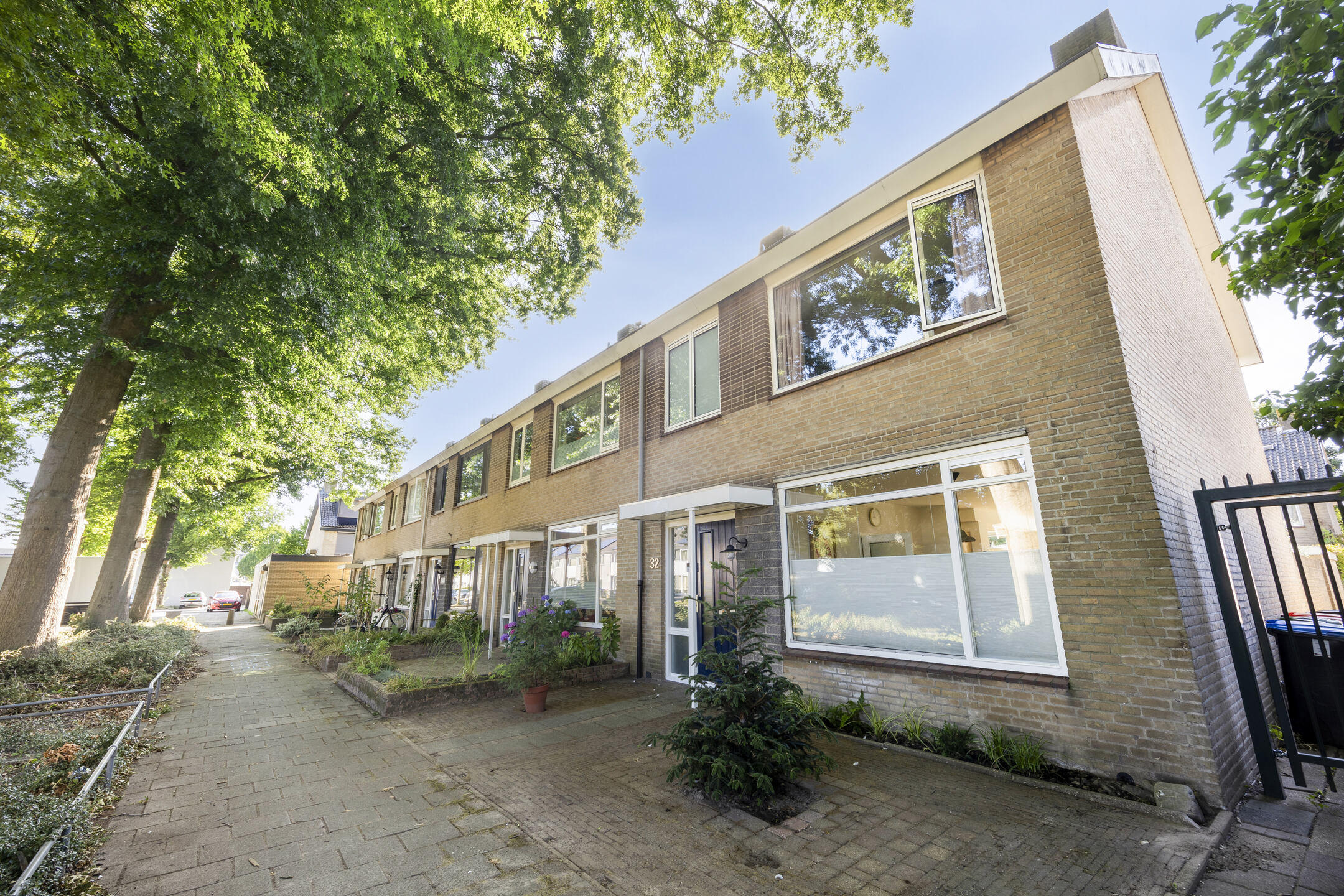 4 Bedrooms Bedrooms, ,1 BathroomBathrooms,Appartement,Te Koop,1495