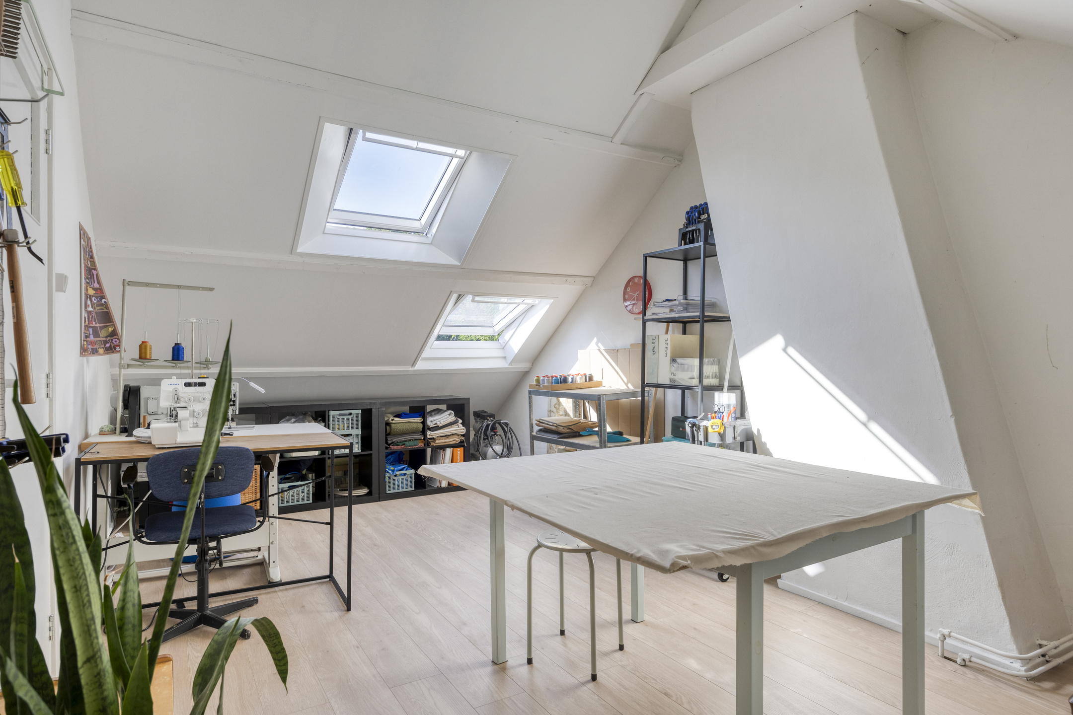 4 Bedrooms Bedrooms, ,1 BathroomBathrooms,Appartement,Te Koop,1495