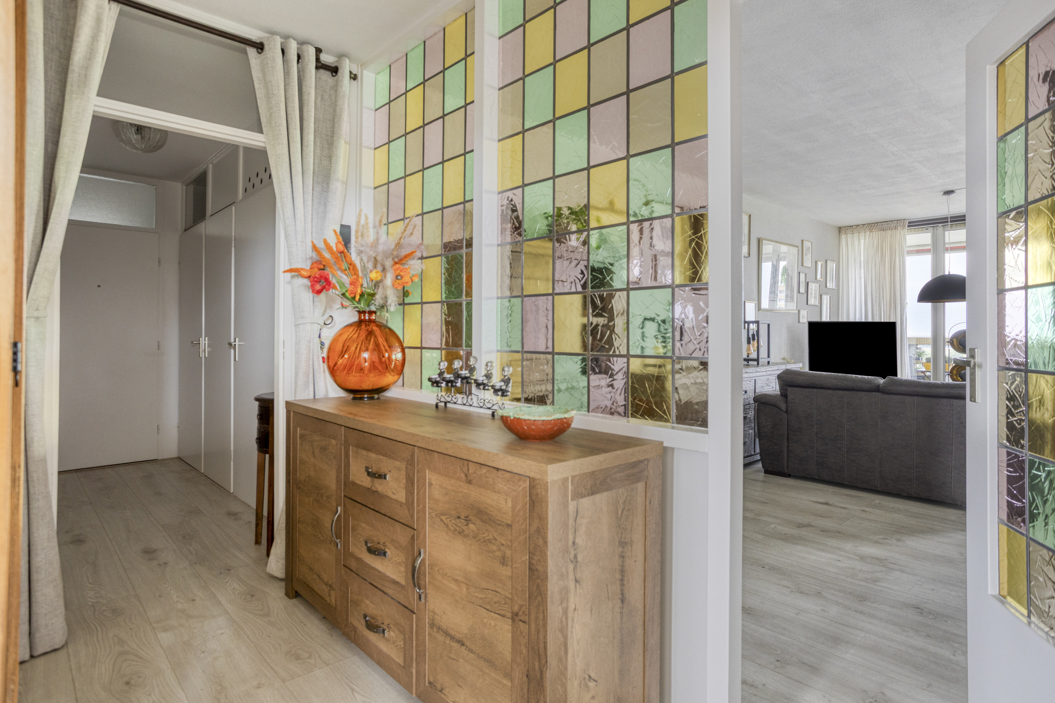 3 Bedrooms Bedrooms, ,1 BathroomBathrooms,Appartement,Te Koop,1499