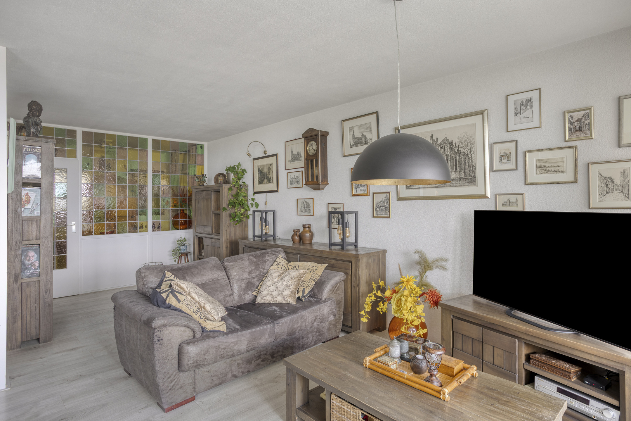 3 Bedrooms Bedrooms, ,1 BathroomBathrooms,Appartement,Te Koop,1499