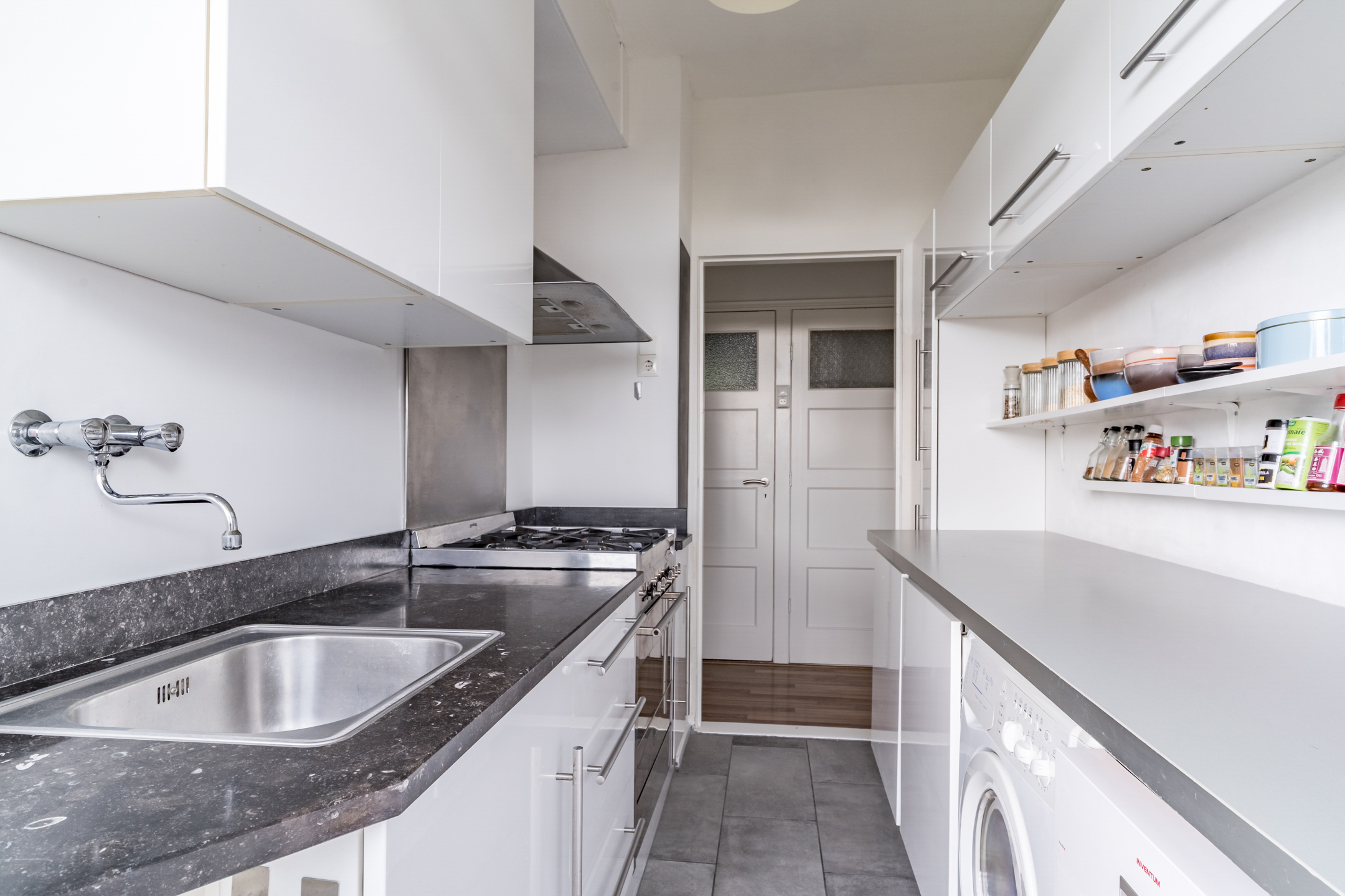 2 Bedrooms Bedrooms, ,1 BathroomBathrooms,Appartement,Te Koop,1501