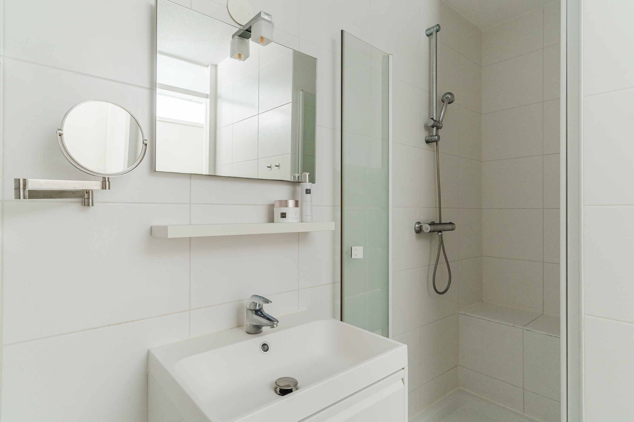 2 Bedrooms Bedrooms, ,1 BathroomBathrooms,Appartement,Te Koop,1502