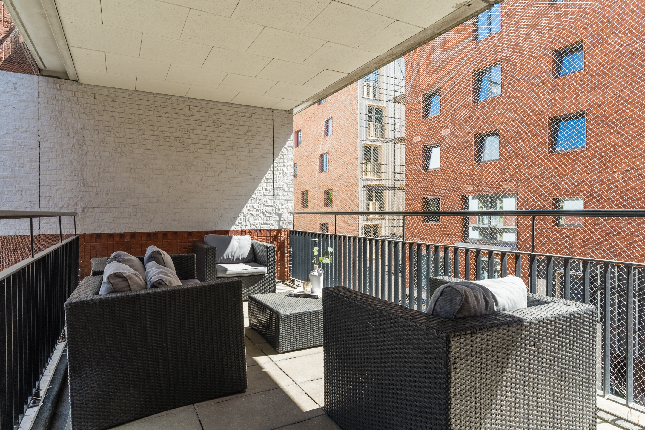2 Bedrooms Bedrooms, ,1 BathroomBathrooms,Appartement,Te Koop,1502