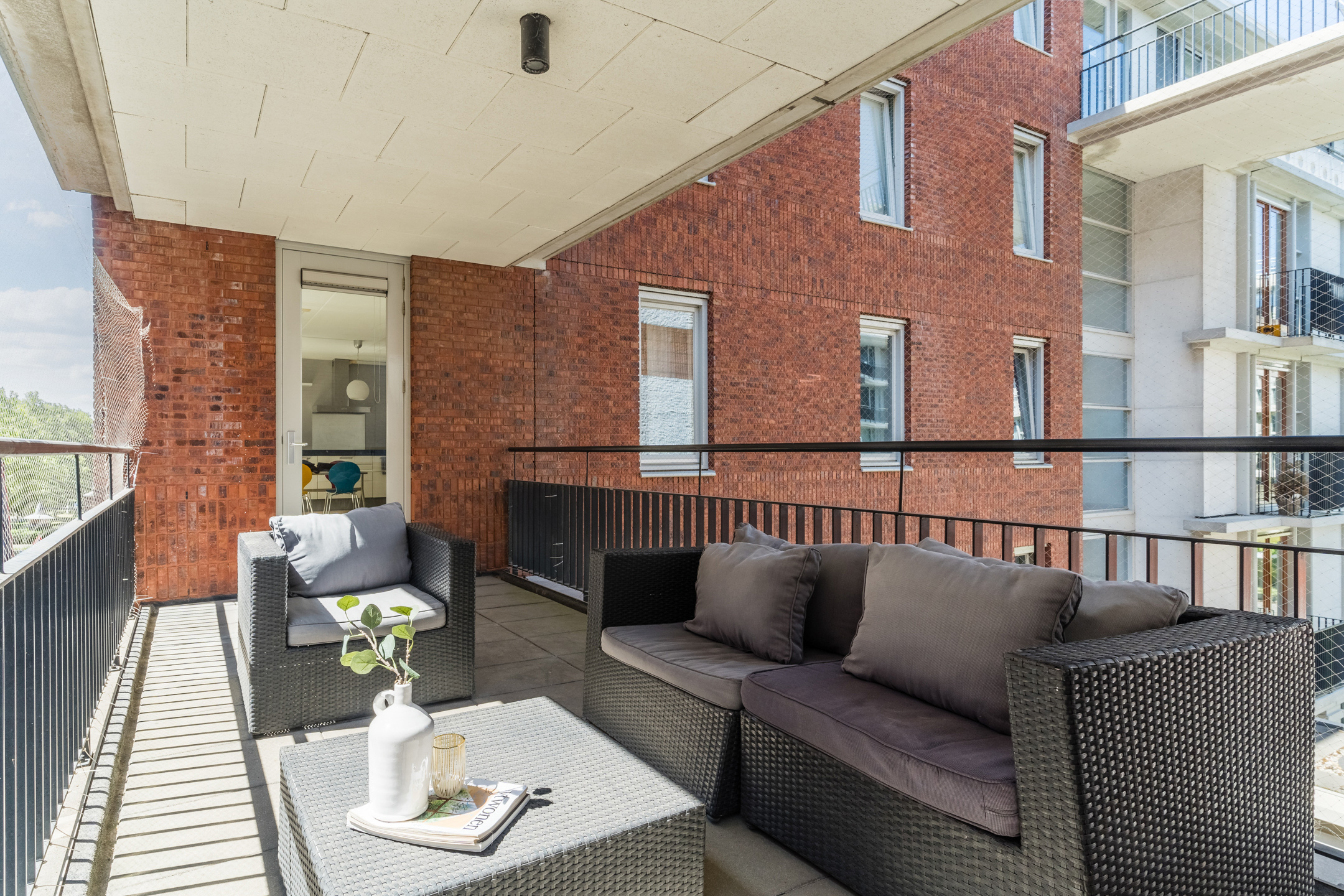 2 Bedrooms Bedrooms, ,1 BathroomBathrooms,Appartement,Te Koop,1502
