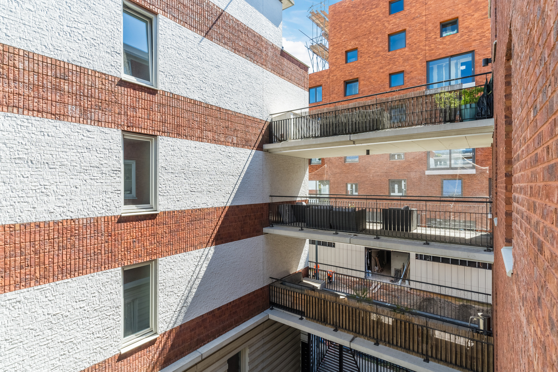 2 Bedrooms Bedrooms, ,1 BathroomBathrooms,Appartement,Te Koop,1502