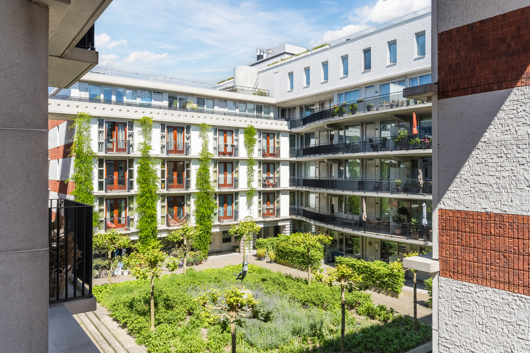 2 Bedrooms Bedrooms, ,1 BathroomBathrooms,Appartement,Te Koop,1502