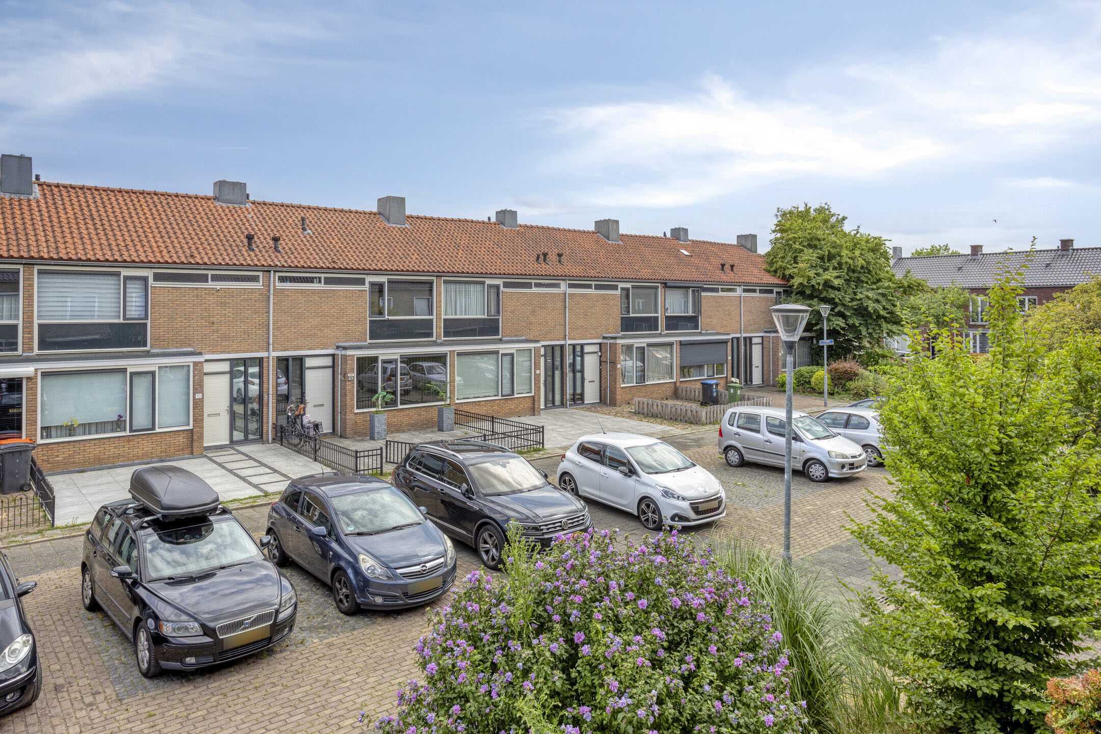 5 Rooms Rooms,4 BathroomsBathrooms,Woonhuis,Te Koop,1506