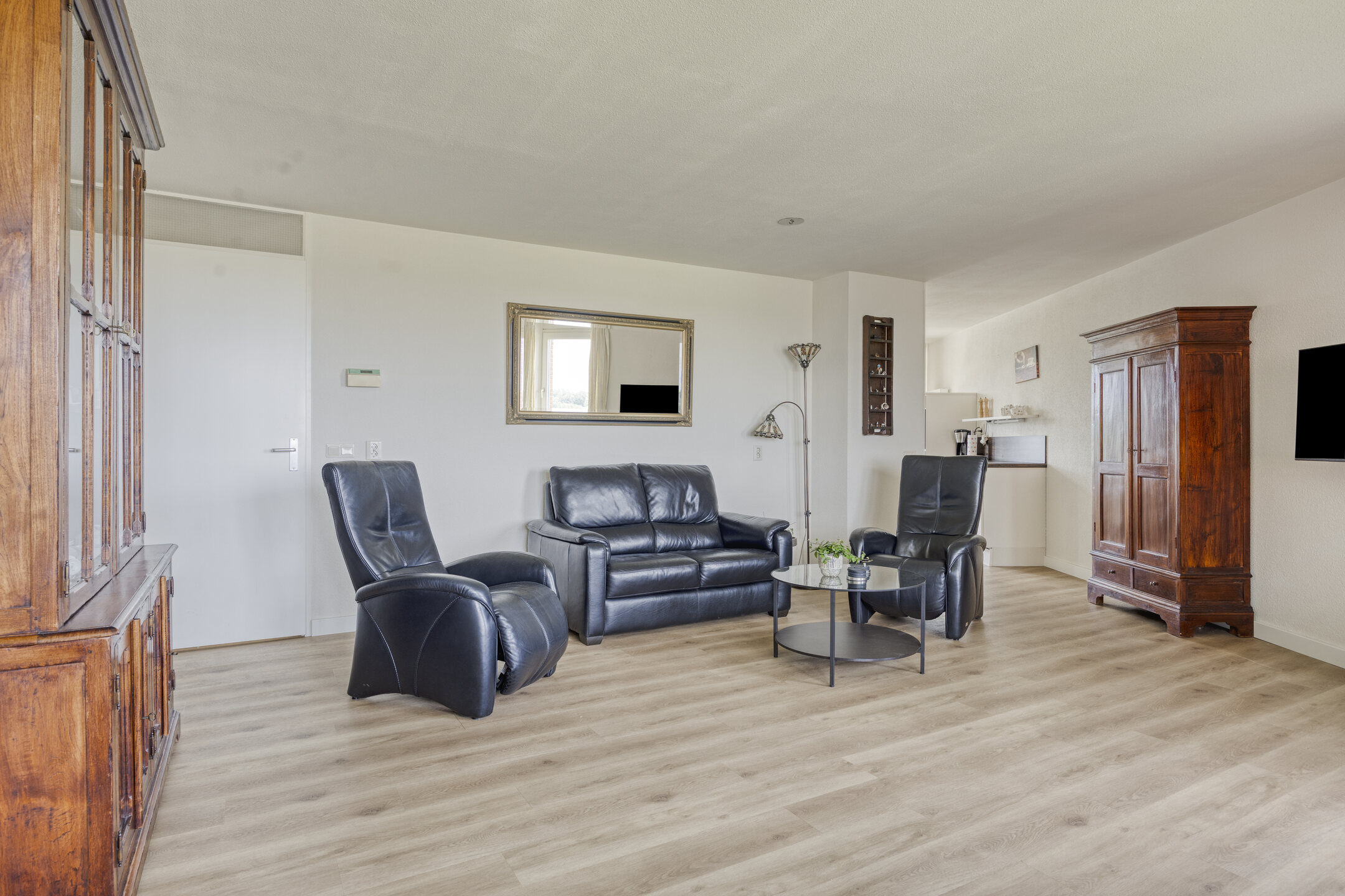 2 Bedrooms Bedrooms, ,1 BathroomBathrooms,Appartement,Te Koop,1510