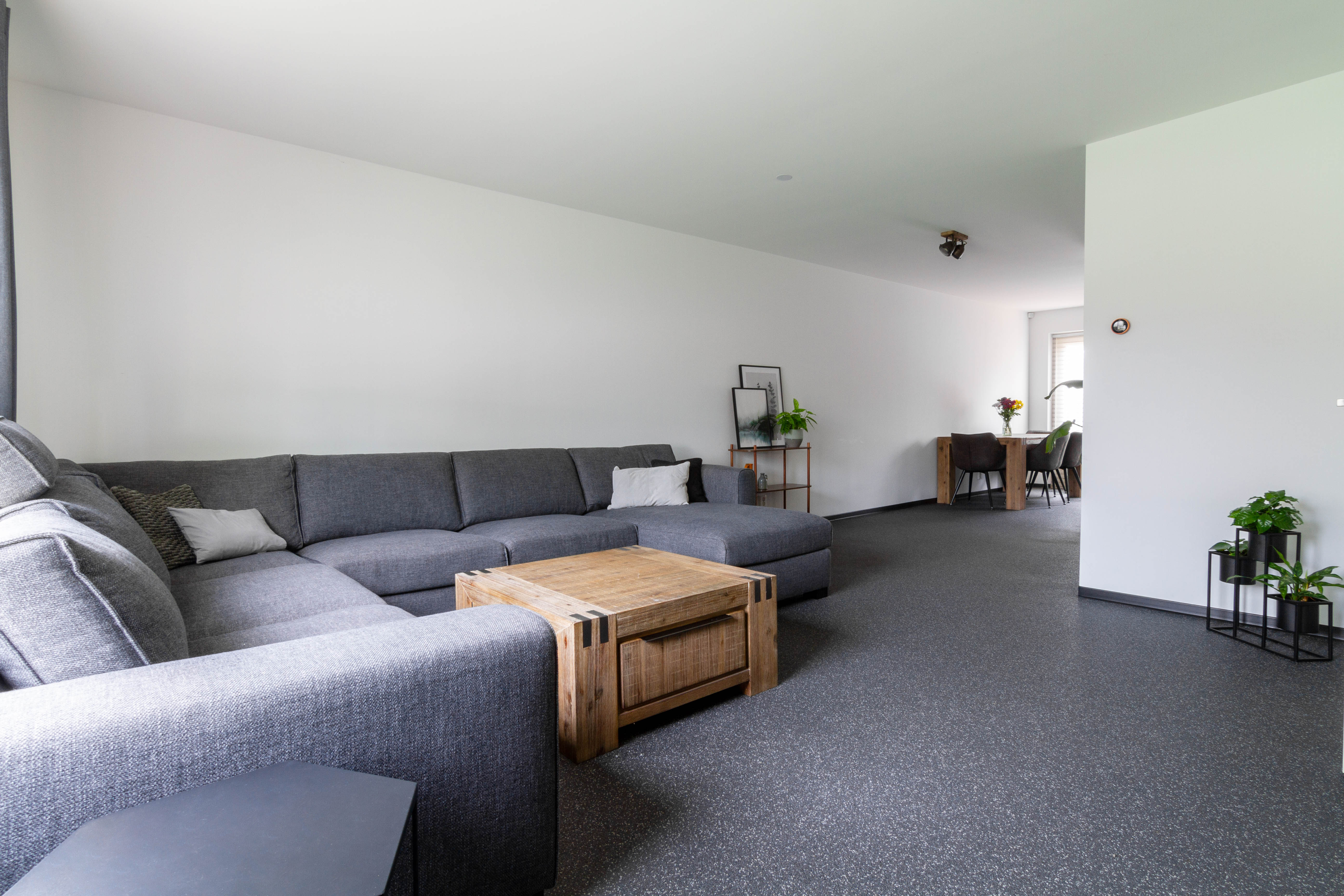 5 Rooms Rooms,1 BathroomBathrooms,Woonhuis,Te Koop,1512