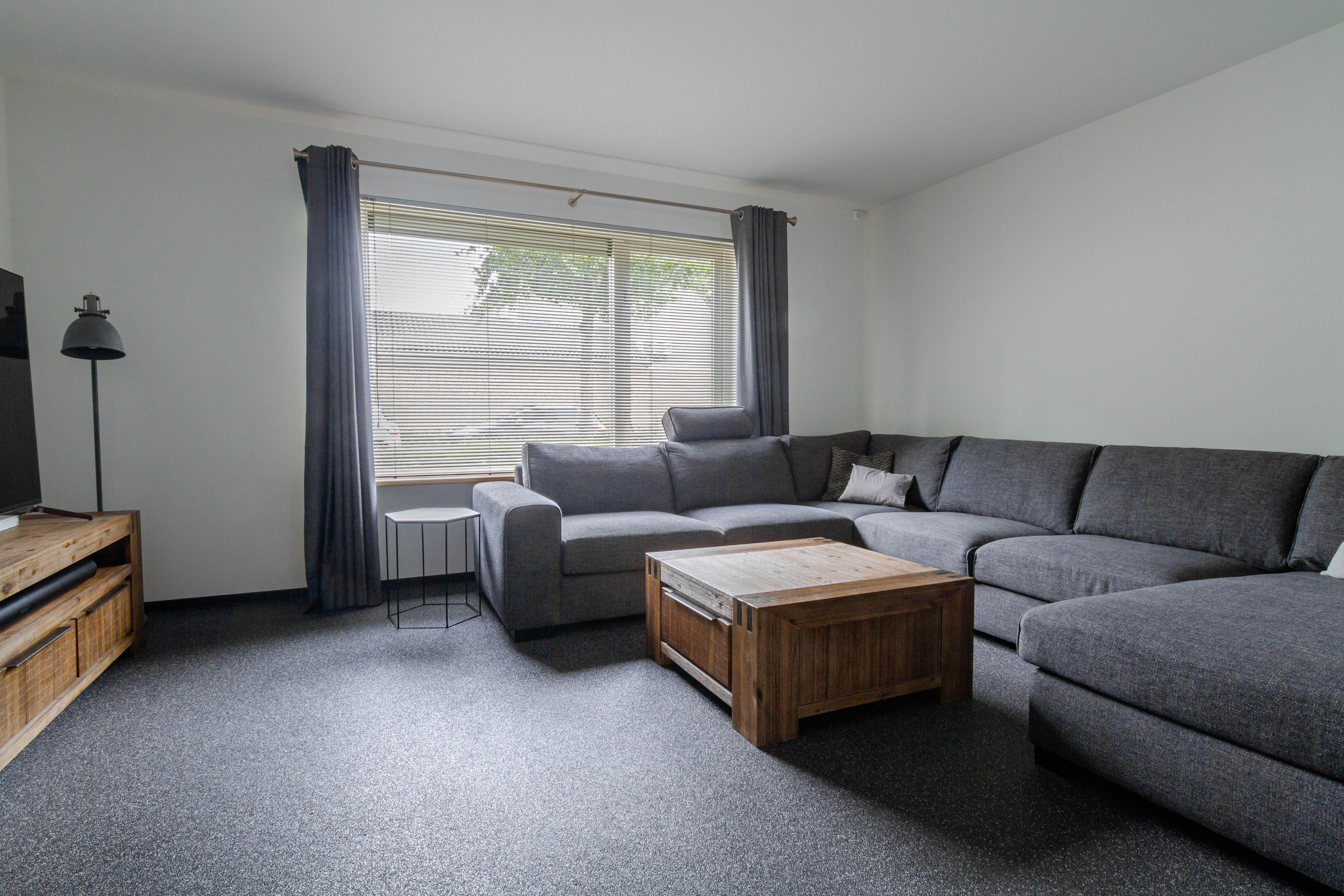 5 Rooms Rooms,1 BathroomBathrooms,Woonhuis,Te Koop,1512