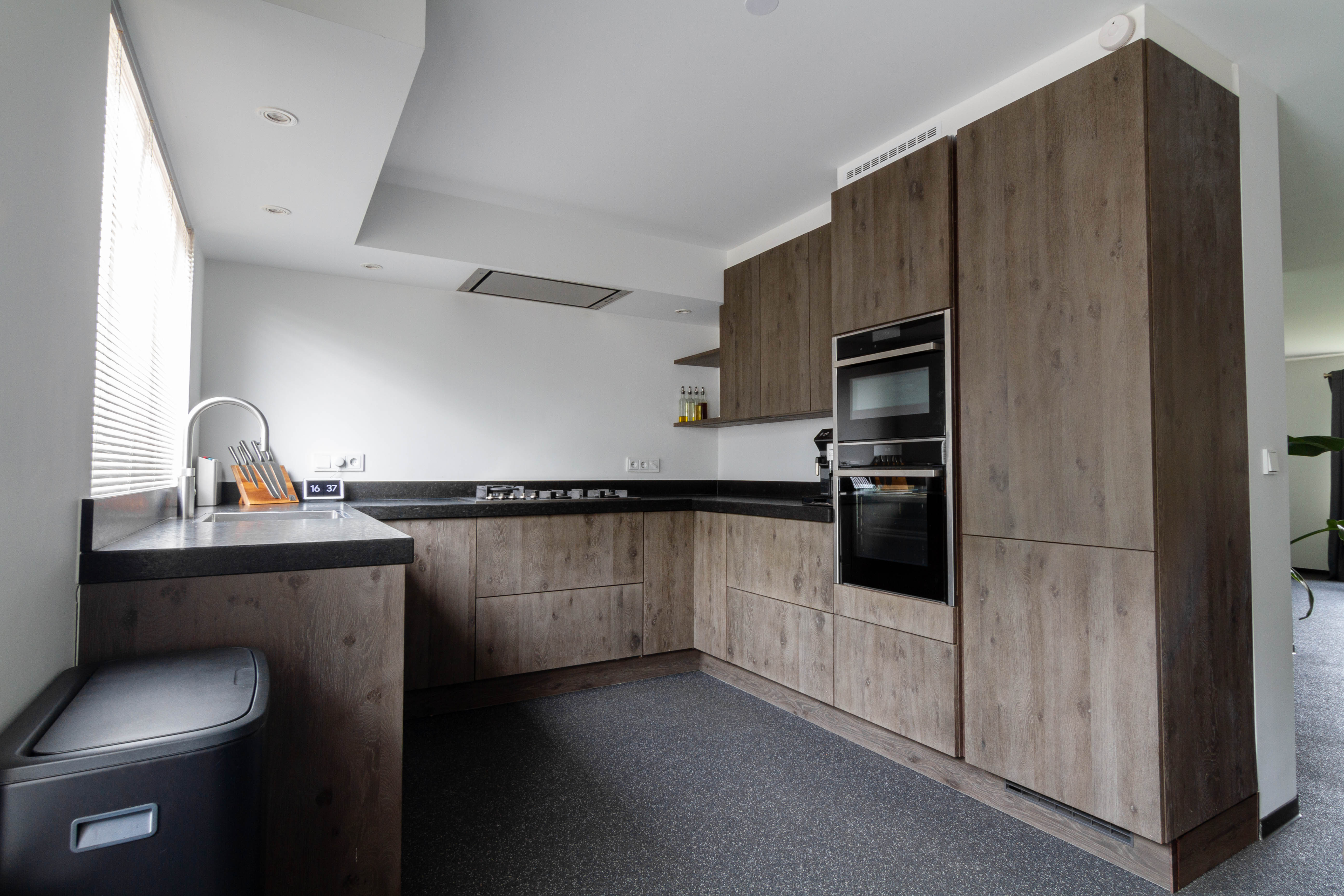 5 Rooms Rooms,1 BathroomBathrooms,Woonhuis,Te Koop,1512