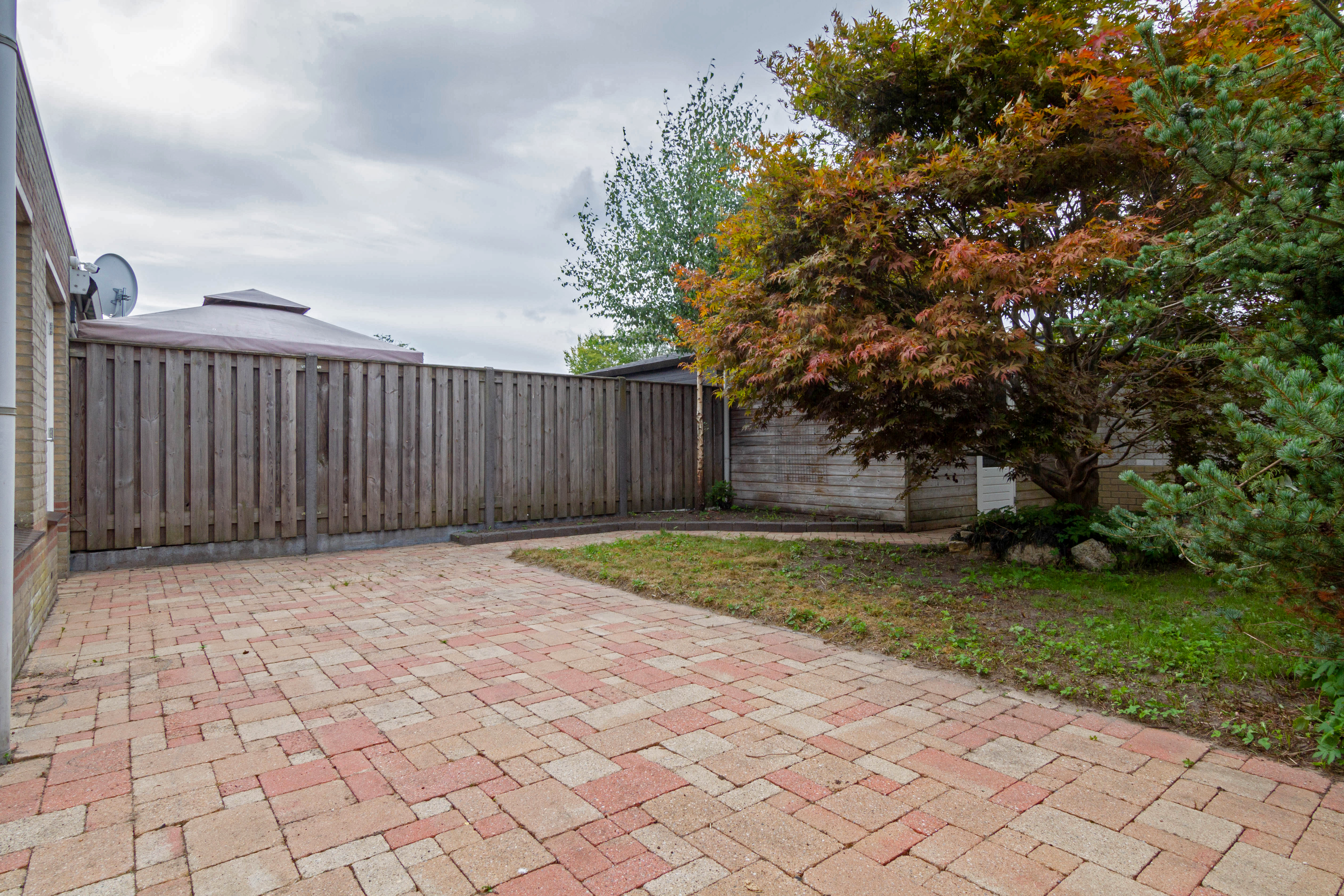 5 Rooms Rooms,1 BathroomBathrooms,Woonhuis,Te Koop,1512