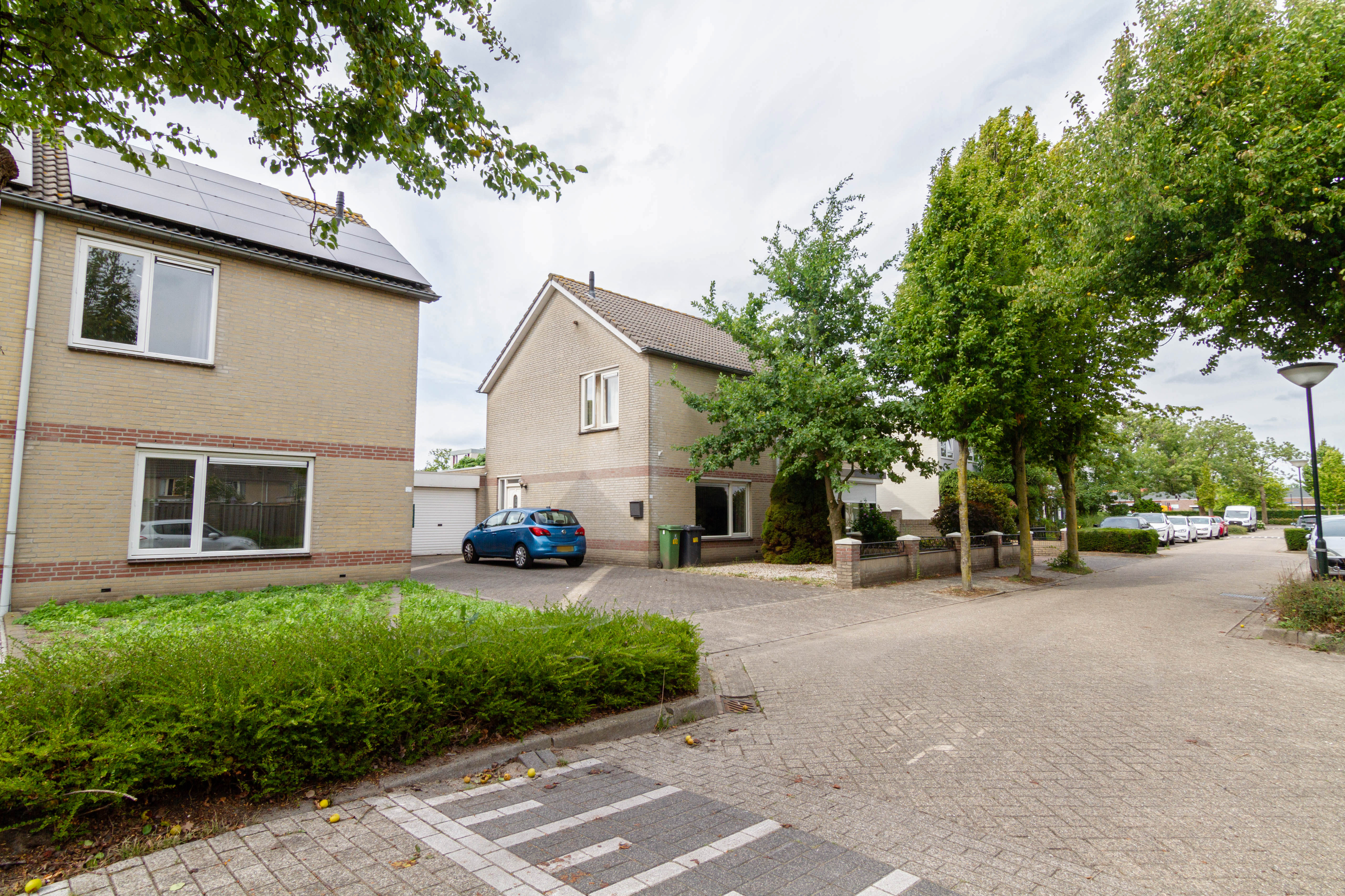 5 Rooms Rooms,1 BathroomBathrooms,Woonhuis,Te Koop,1512