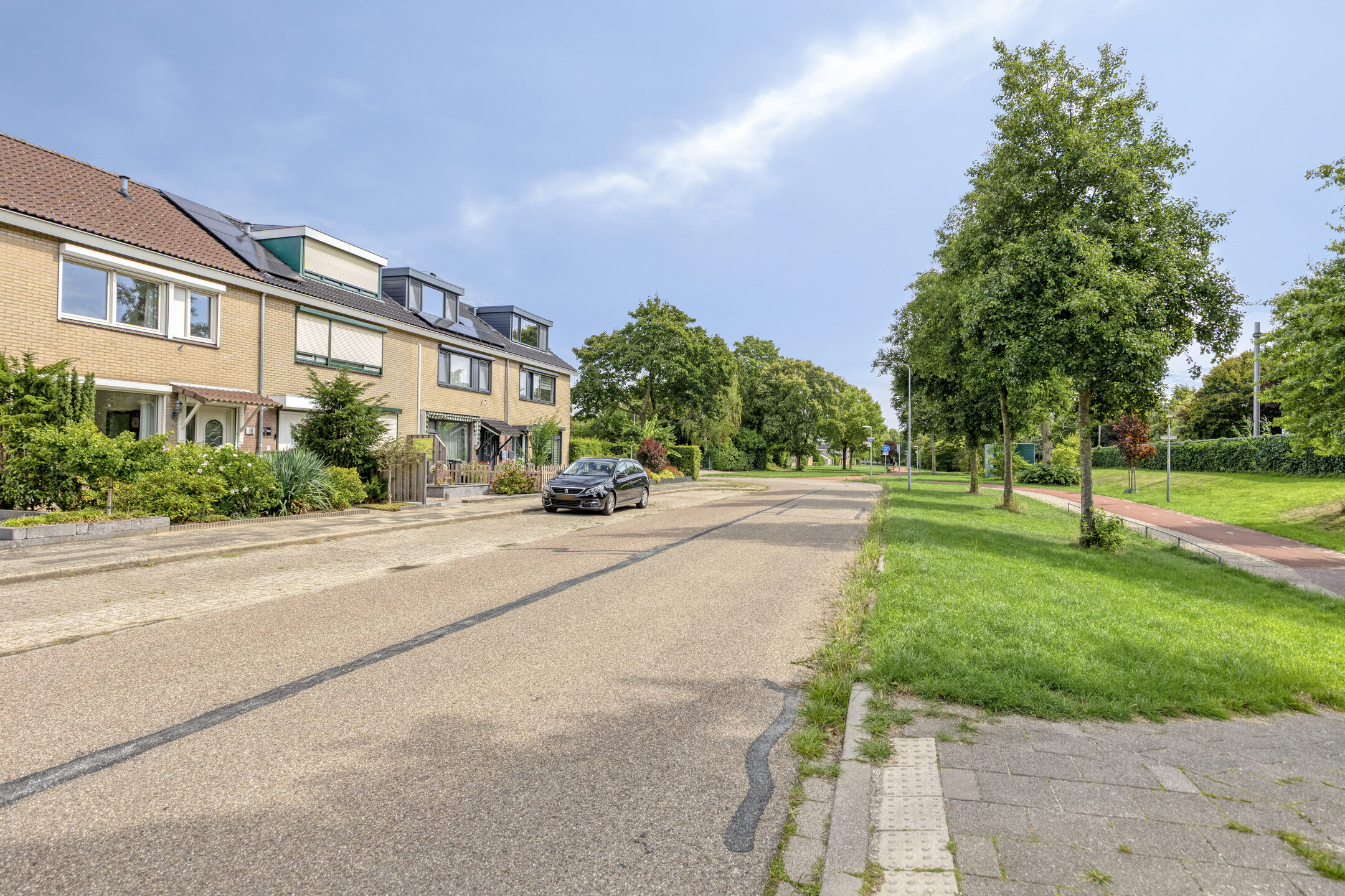 5 Rooms Rooms,1 BathroomBathrooms,Woonhuis,Te Koop,1519