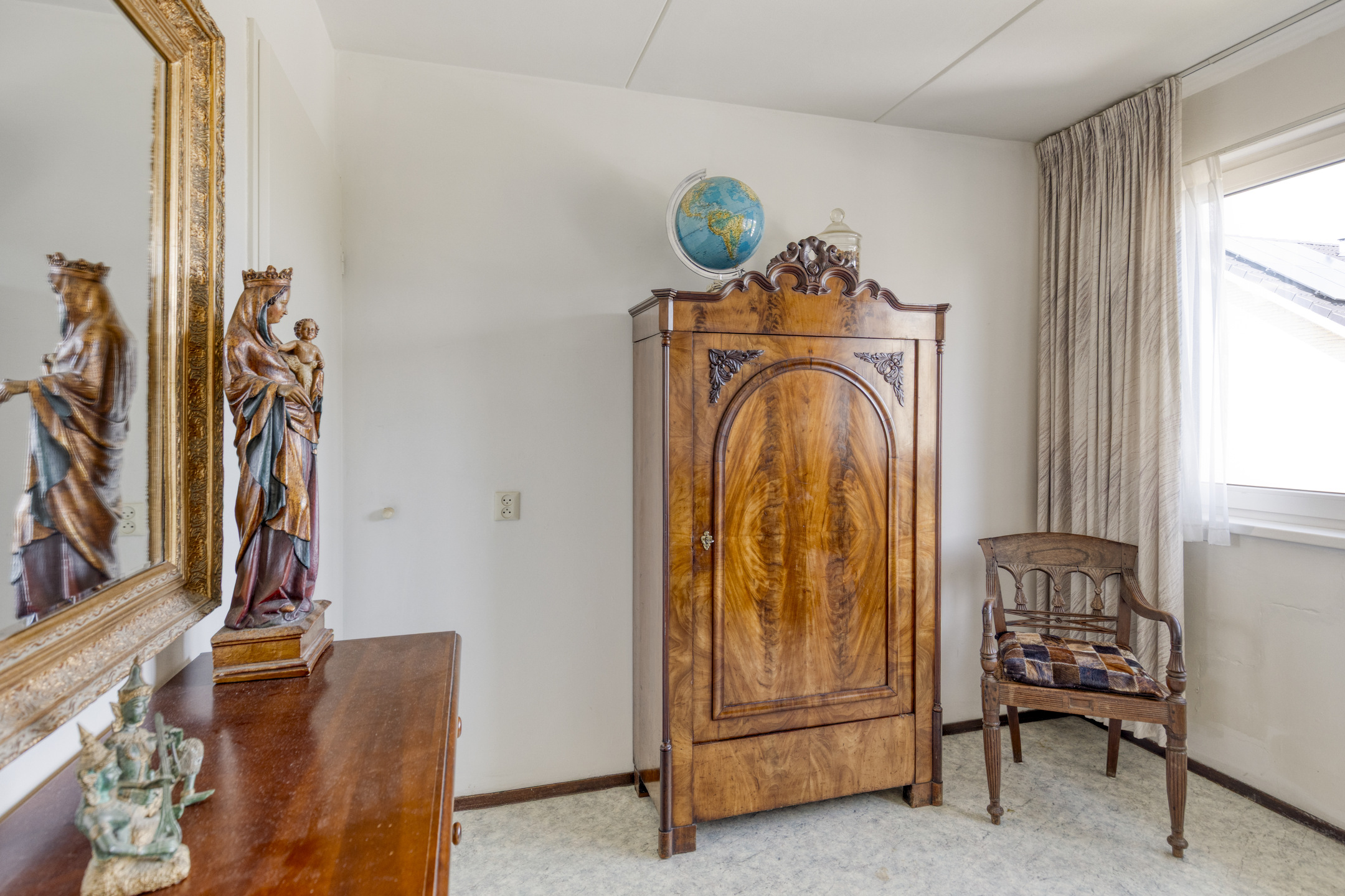 5 Rooms Rooms,1 BathroomBathrooms,Woonhuis,Te Koop,1519