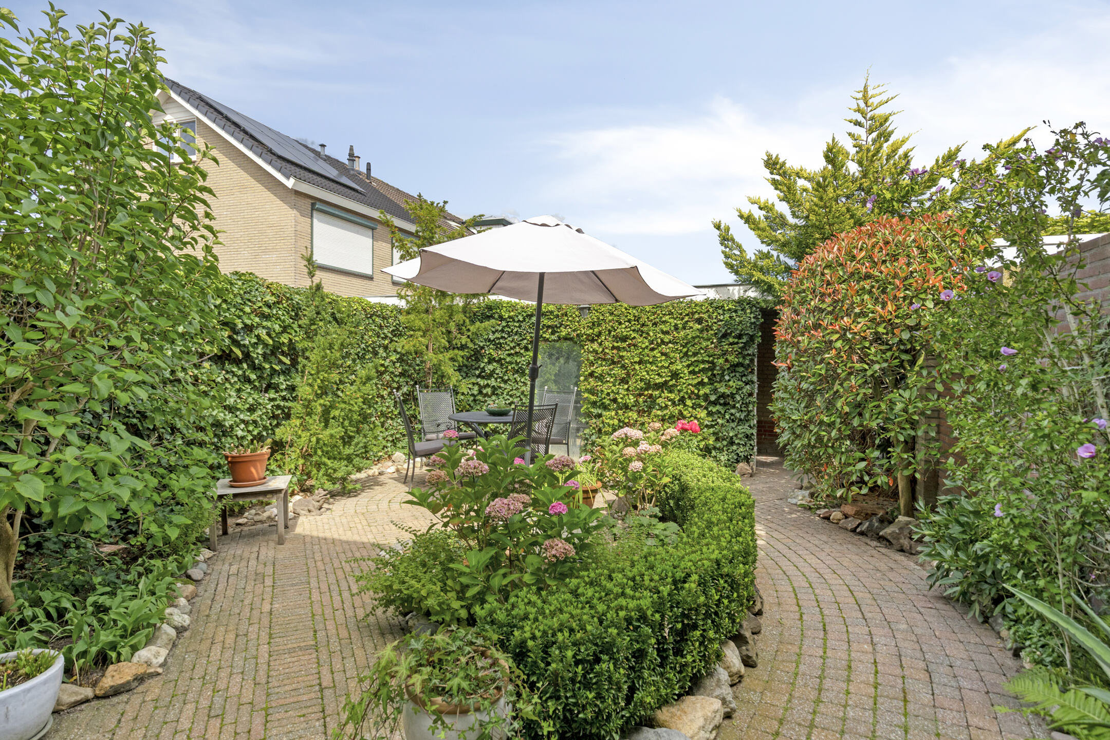 5 Rooms Rooms,1 BathroomBathrooms,Woonhuis,Te Koop,1519