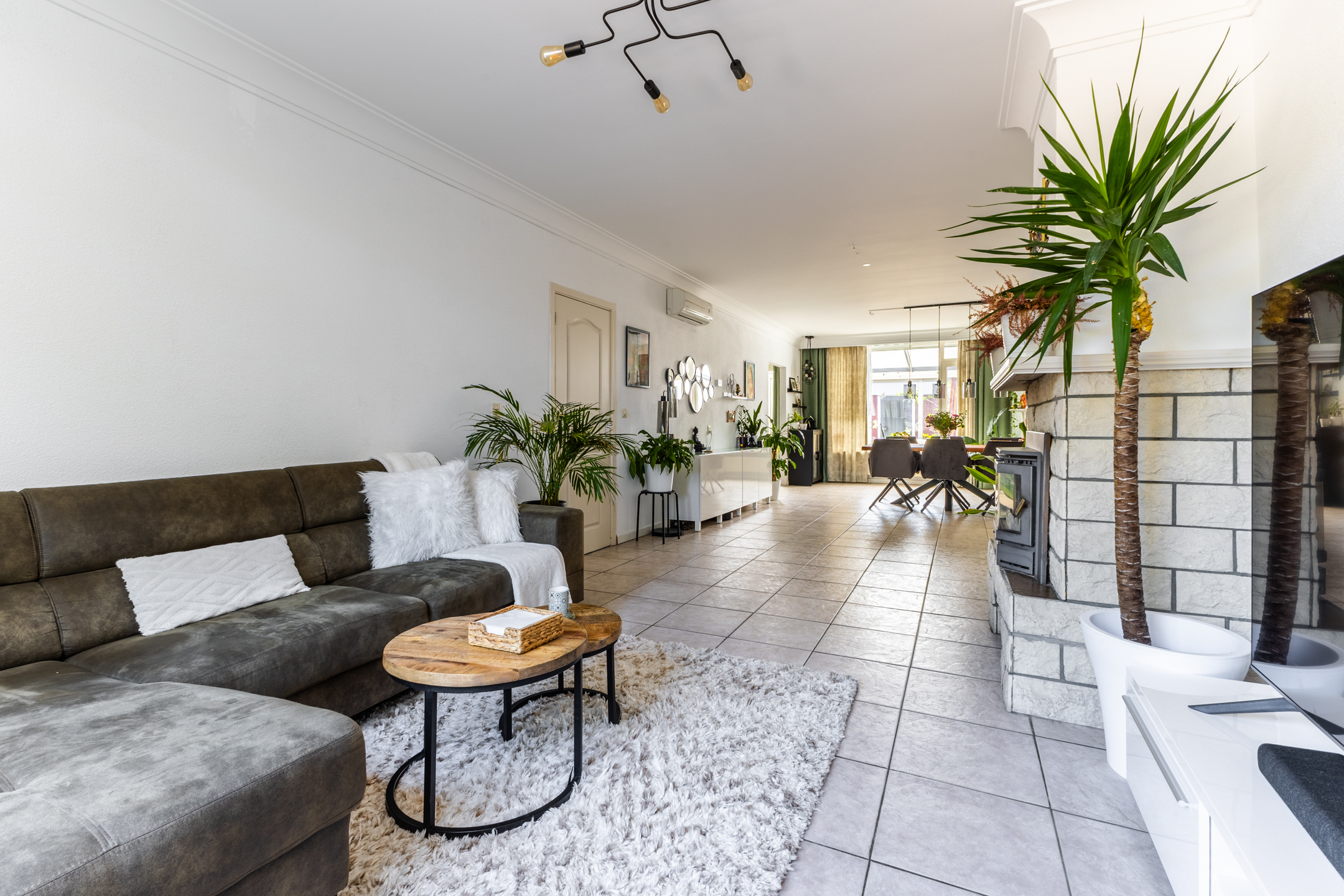 5 Rooms Rooms,1 BathroomBathrooms,Woonhuis,Te Koop,1520