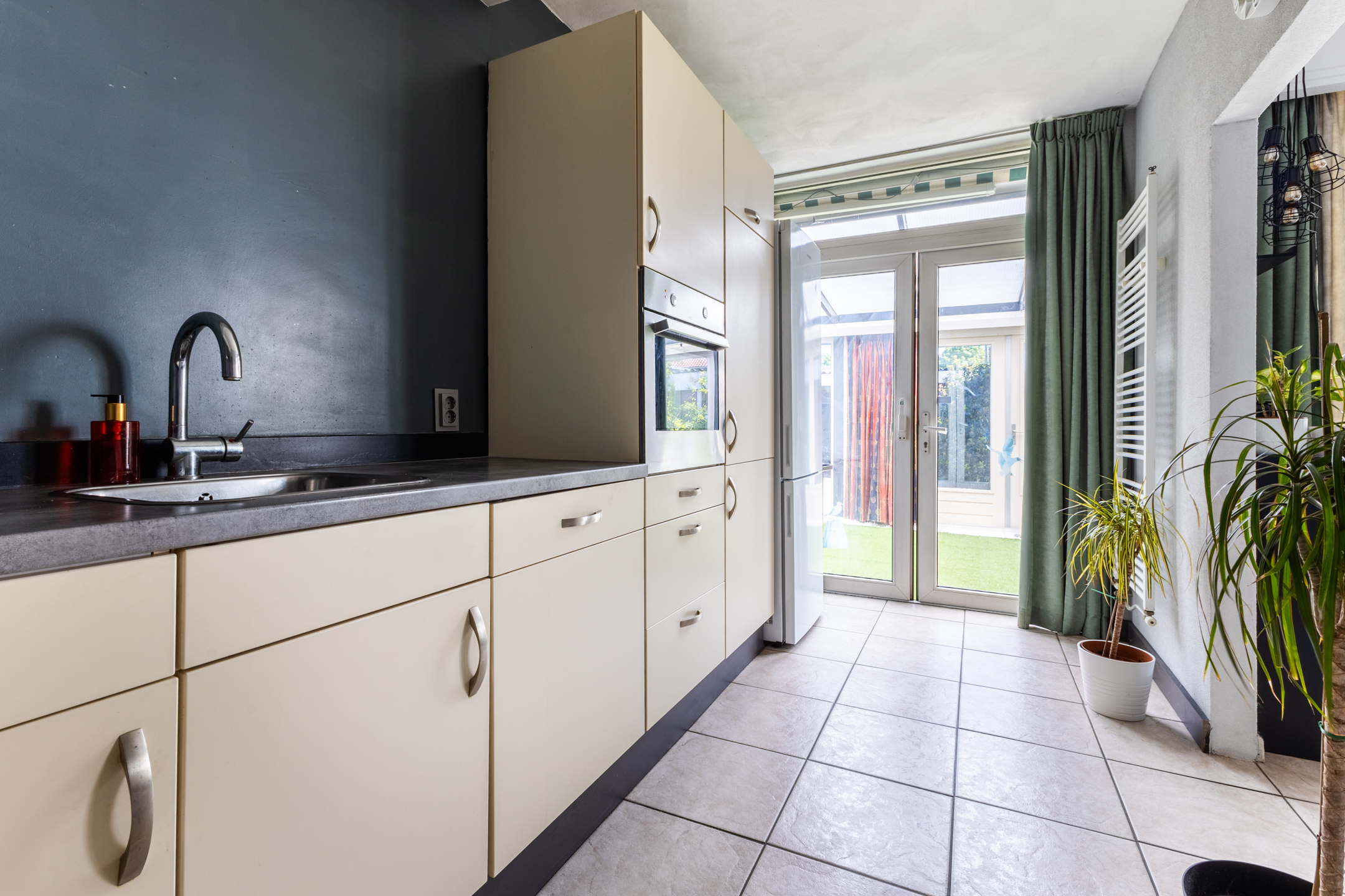 5 Rooms Rooms,1 BathroomBathrooms,Woonhuis,Te Koop,1520