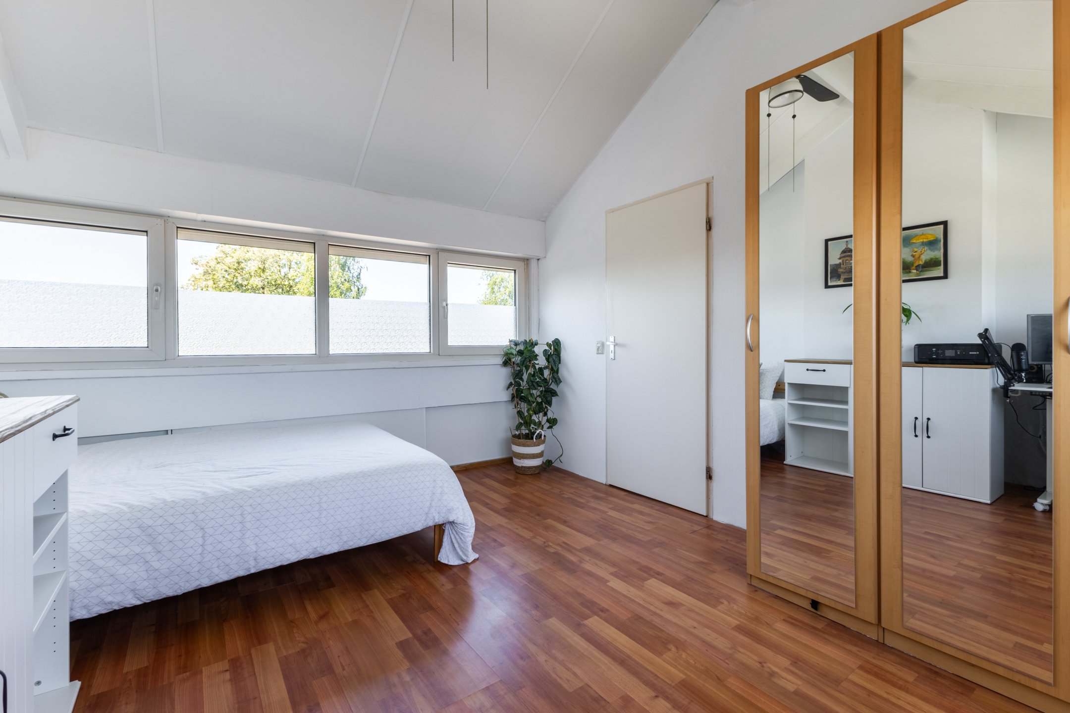 5 Rooms Rooms,1 BathroomBathrooms,Woonhuis,Te Koop,1520