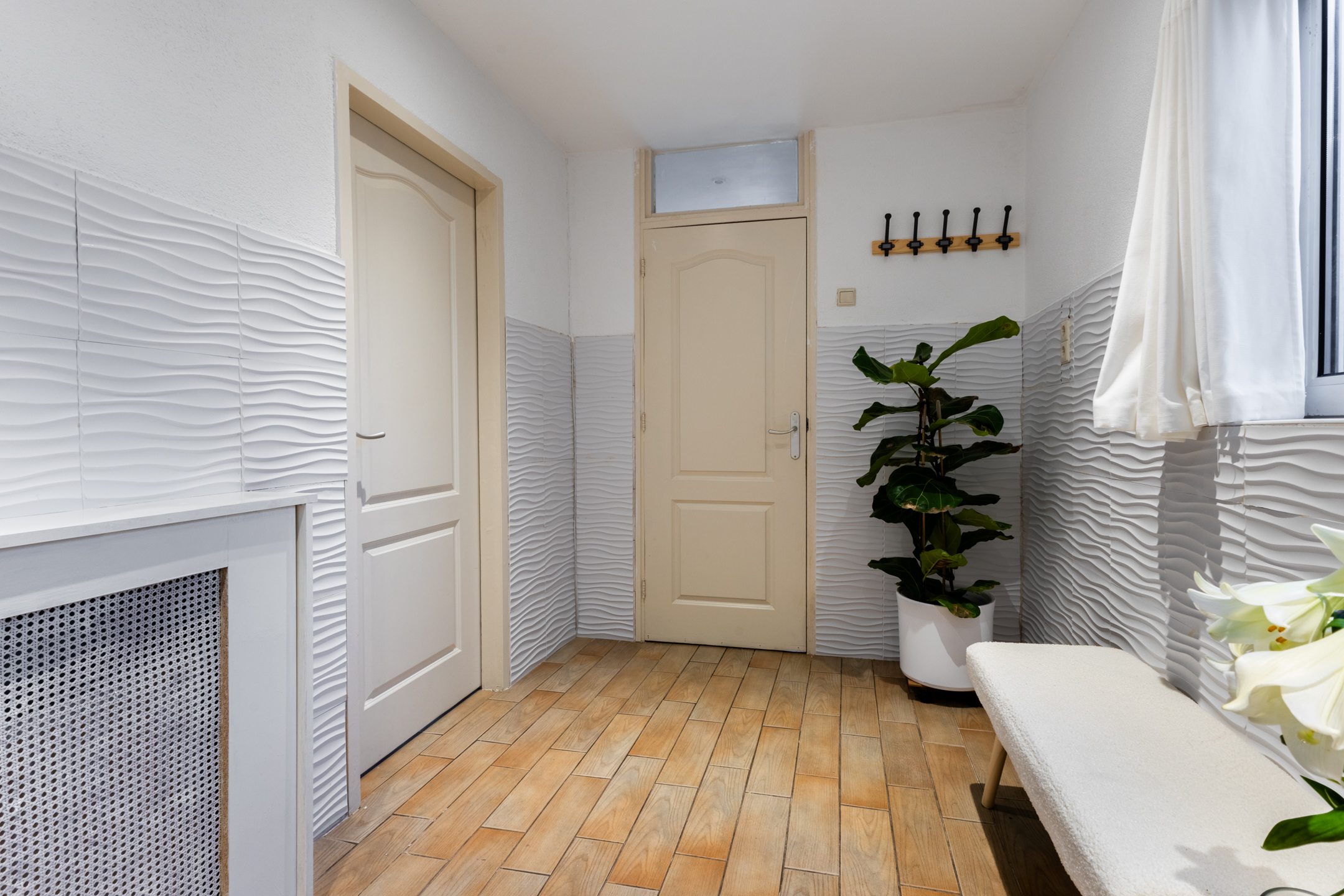 5 Rooms Rooms,1 BathroomBathrooms,Woonhuis,Te Koop,1520