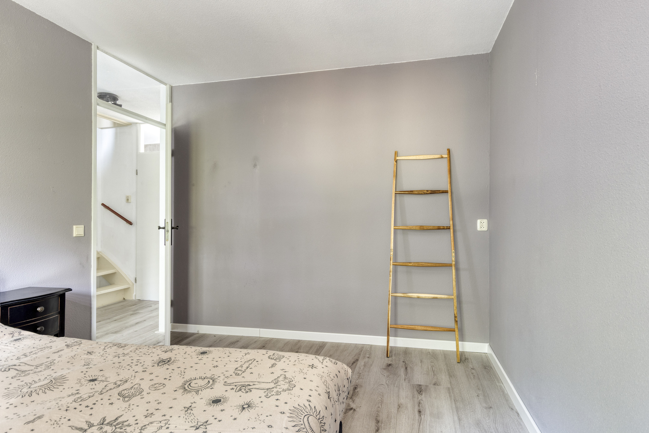 5 Rooms Rooms,1 BathroomBathrooms,Woonhuis,Te Koop,1525