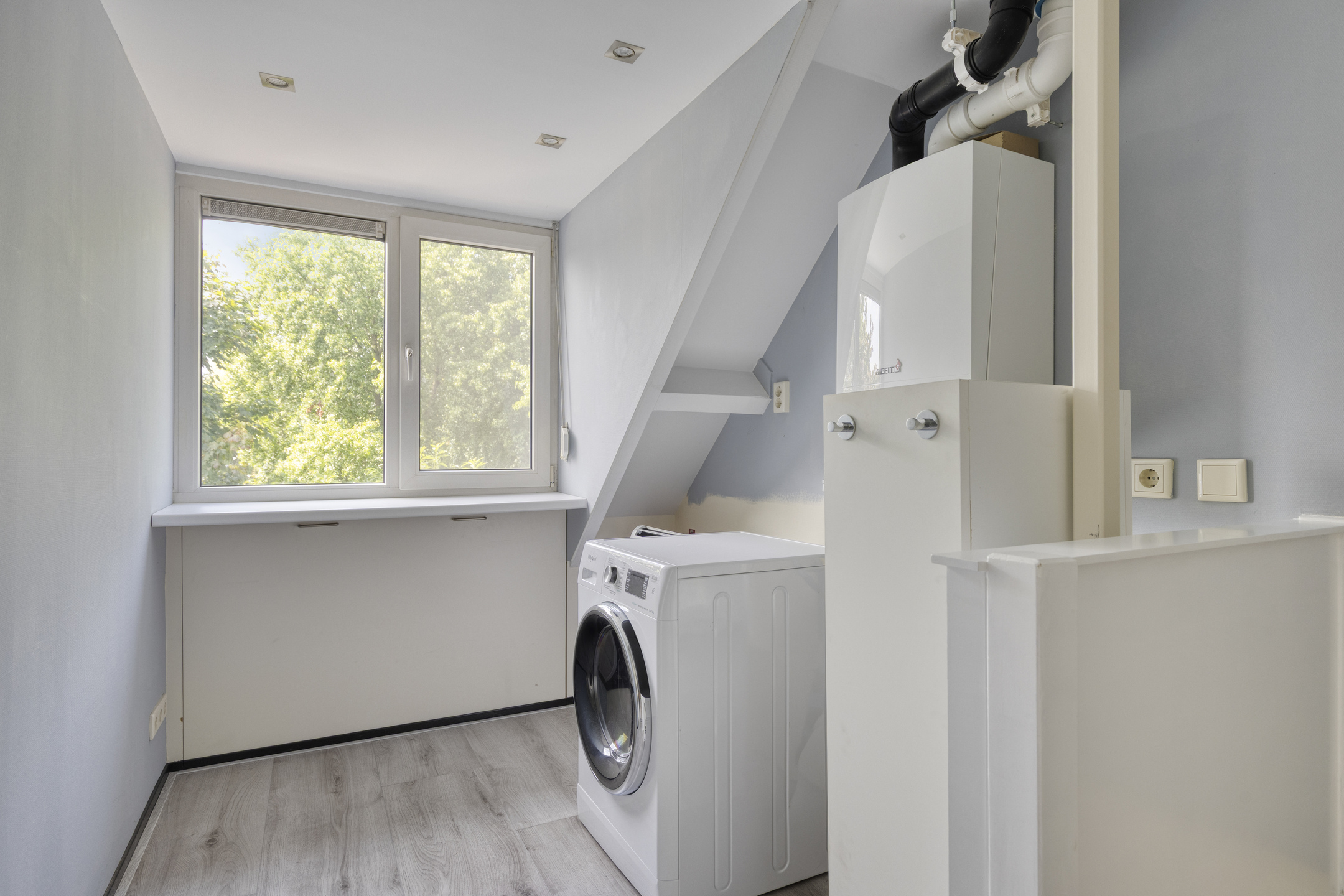 5 Rooms Rooms,1 BathroomBathrooms,Woonhuis,Te Koop,1525