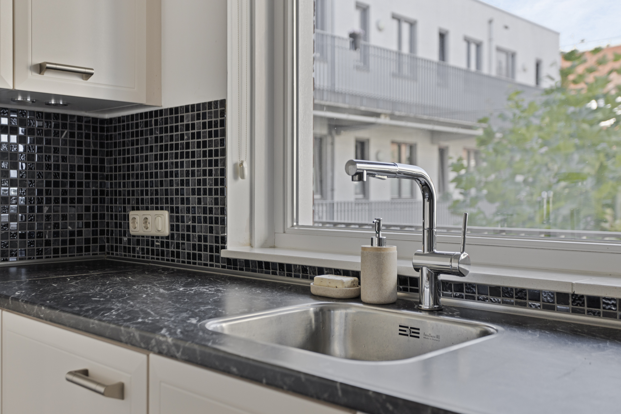 1 Bedroom Bedrooms, ,1 BathroomBathrooms,Appartement,Te Koop,1531