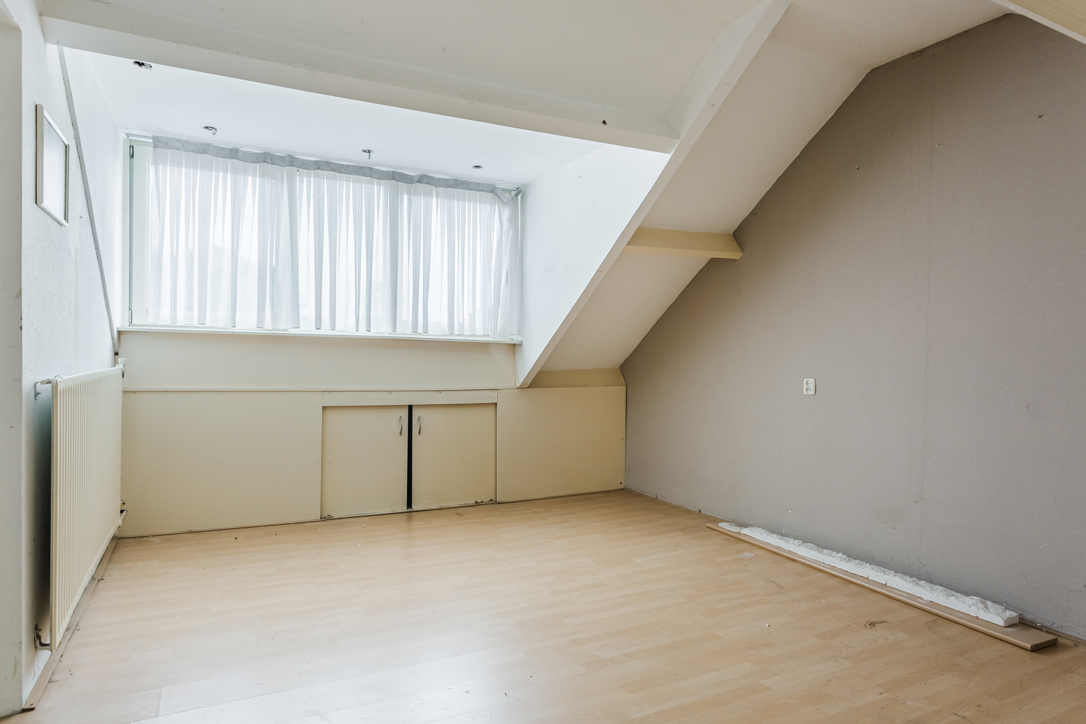 5 Rooms Rooms,1 BathroomBathrooms,Woonhuis,Te Koop,1534