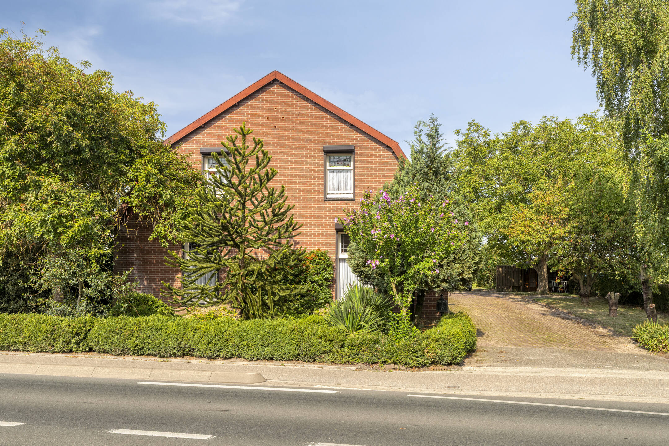 6 Rooms Rooms,1 BathroomBathrooms,Woonhuis,Te Koop,1536