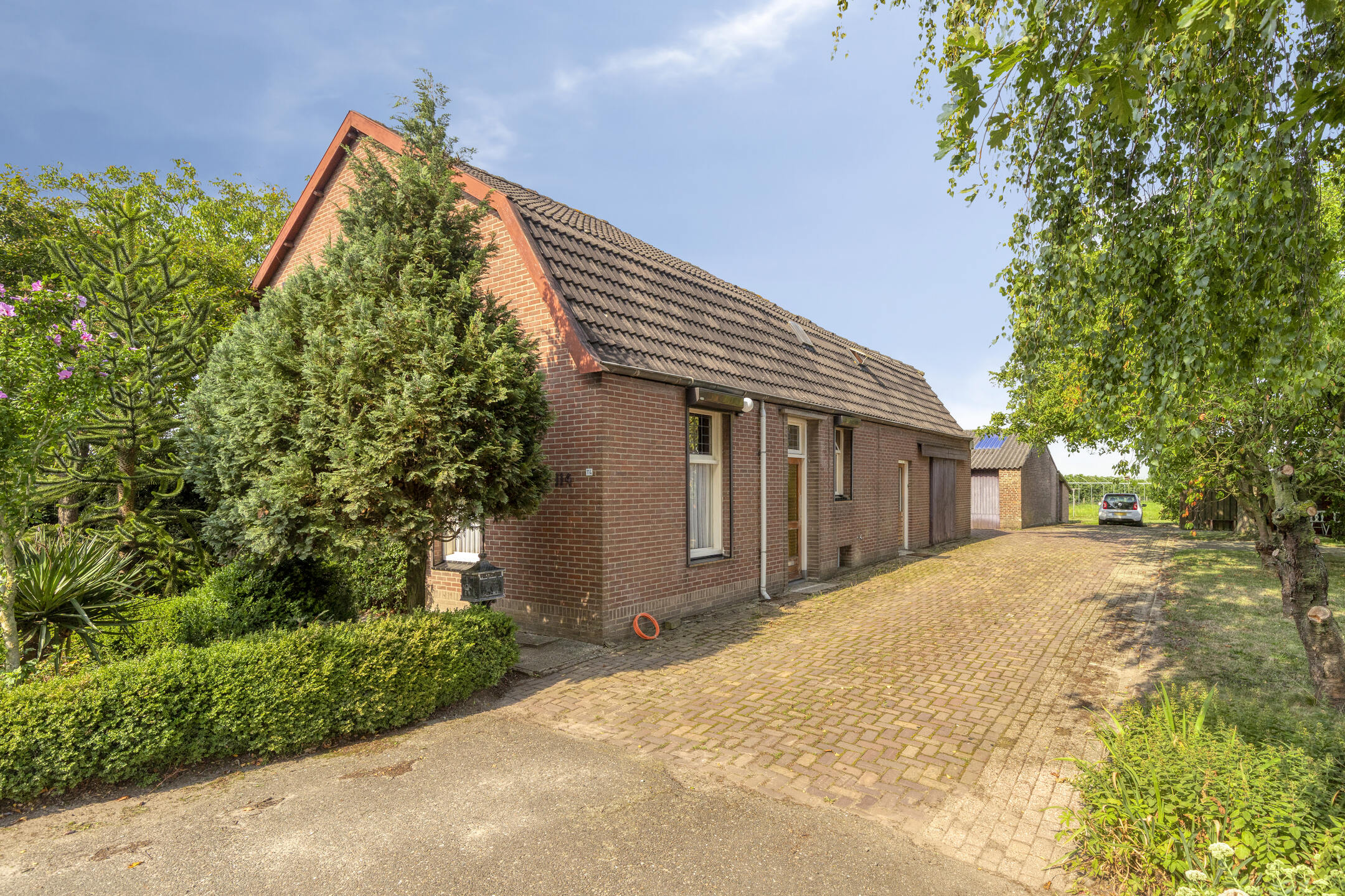 6 Rooms Rooms,1 BathroomBathrooms,Woonhuis,Te Koop,1536