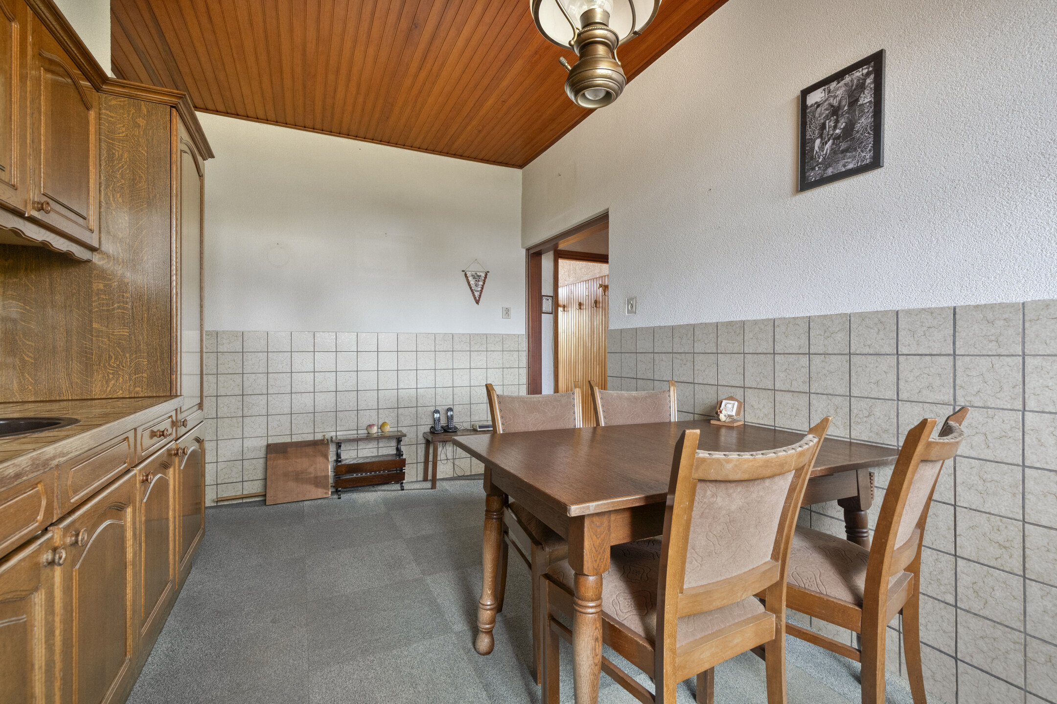 6 Rooms Rooms,1 BathroomBathrooms,Woonhuis,Te Koop,1536