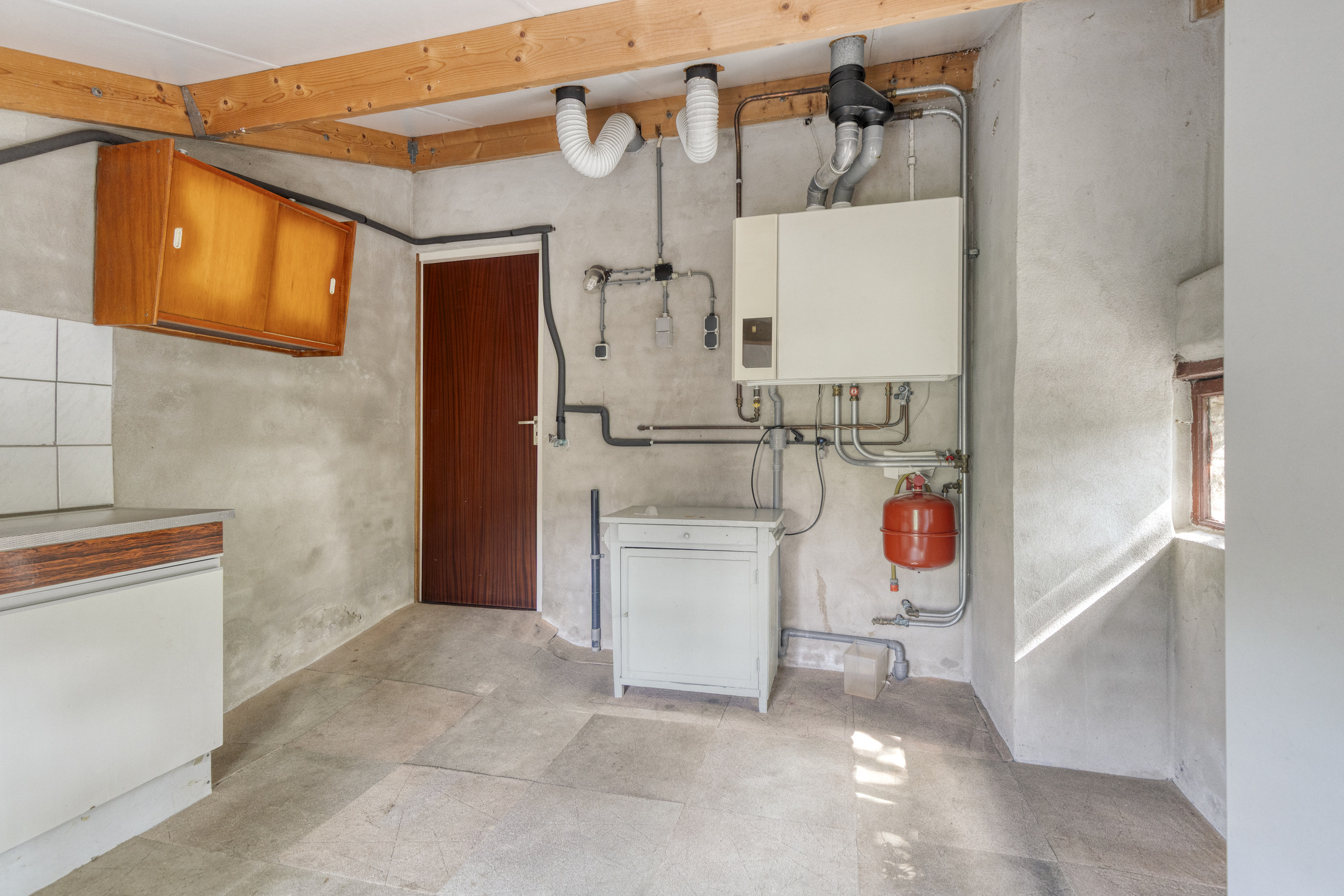 6 Rooms Rooms,1 BathroomBathrooms,Woonhuis,Te Koop,1536