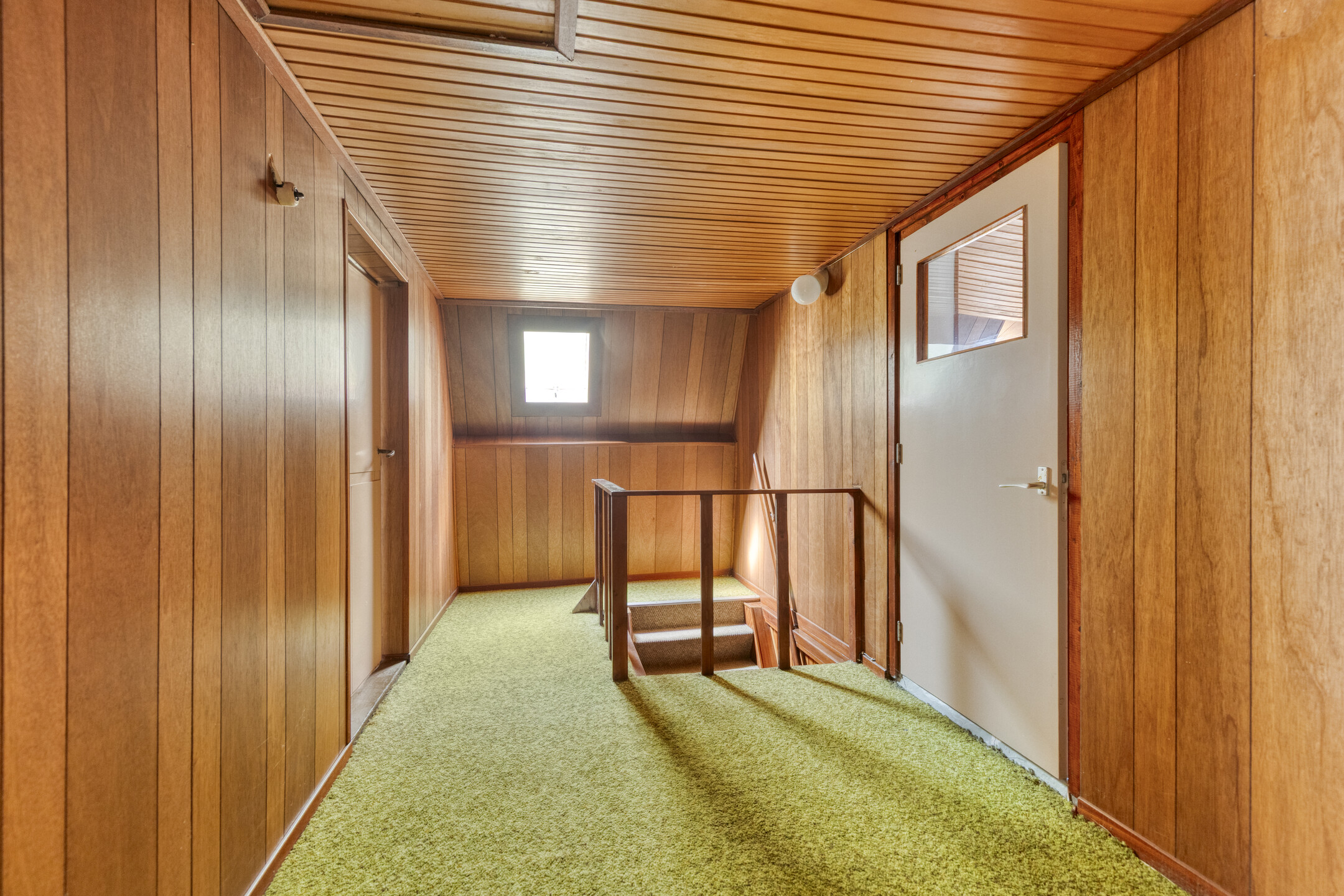 6 Rooms Rooms,1 BathroomBathrooms,Woonhuis,Te Koop,1536