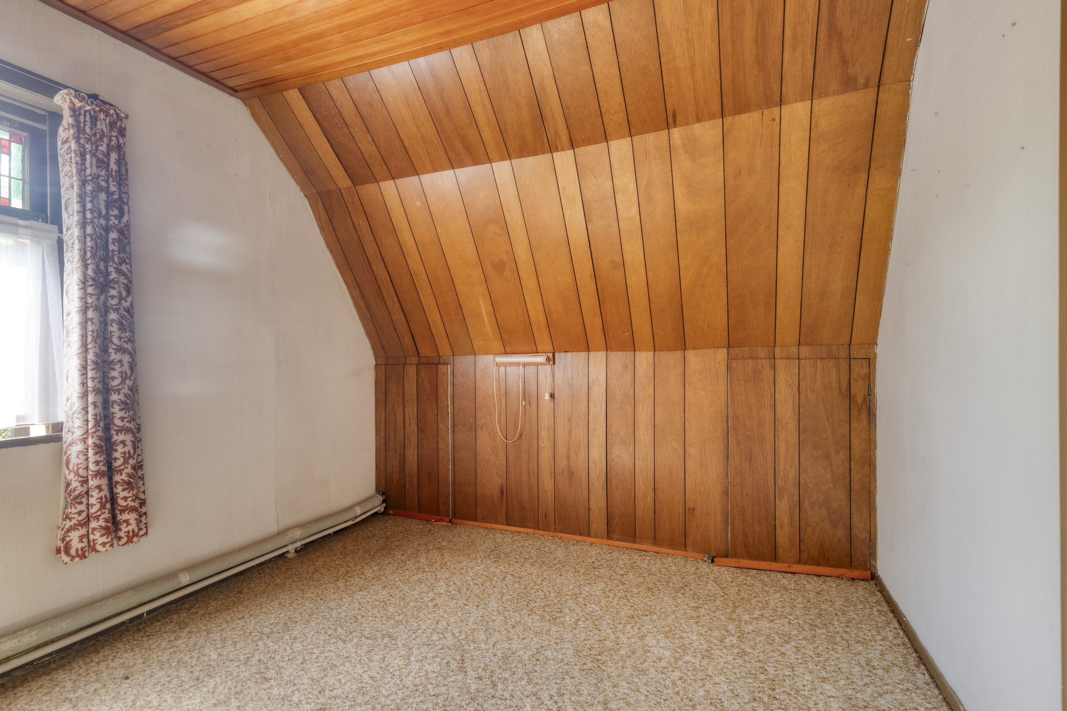 6 Rooms Rooms,1 BathroomBathrooms,Woonhuis,Te Koop,1536