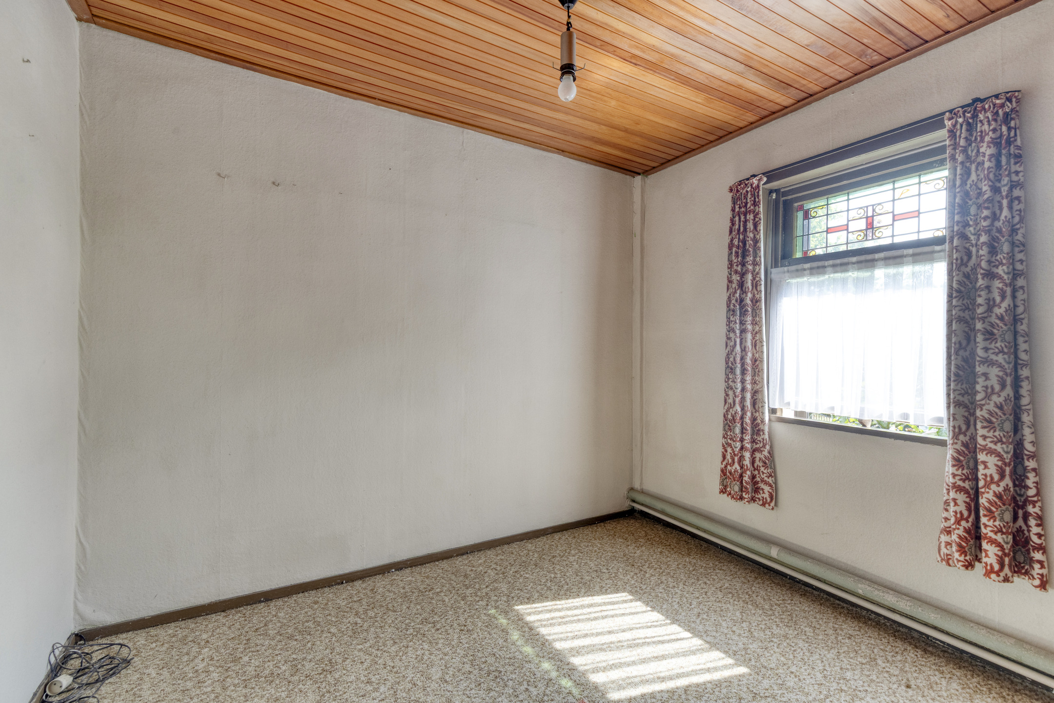 6 Rooms Rooms,1 BathroomBathrooms,Woonhuis,Te Koop,1536