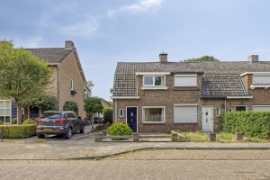 4 Rooms Rooms,1 BathroomBathrooms,Woonhuis,Te Koop,1539