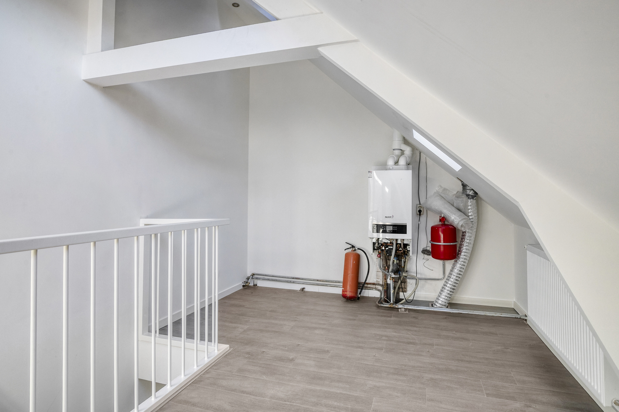4 Rooms Rooms,1 BathroomBathrooms,Woonhuis,Te Koop,1541
