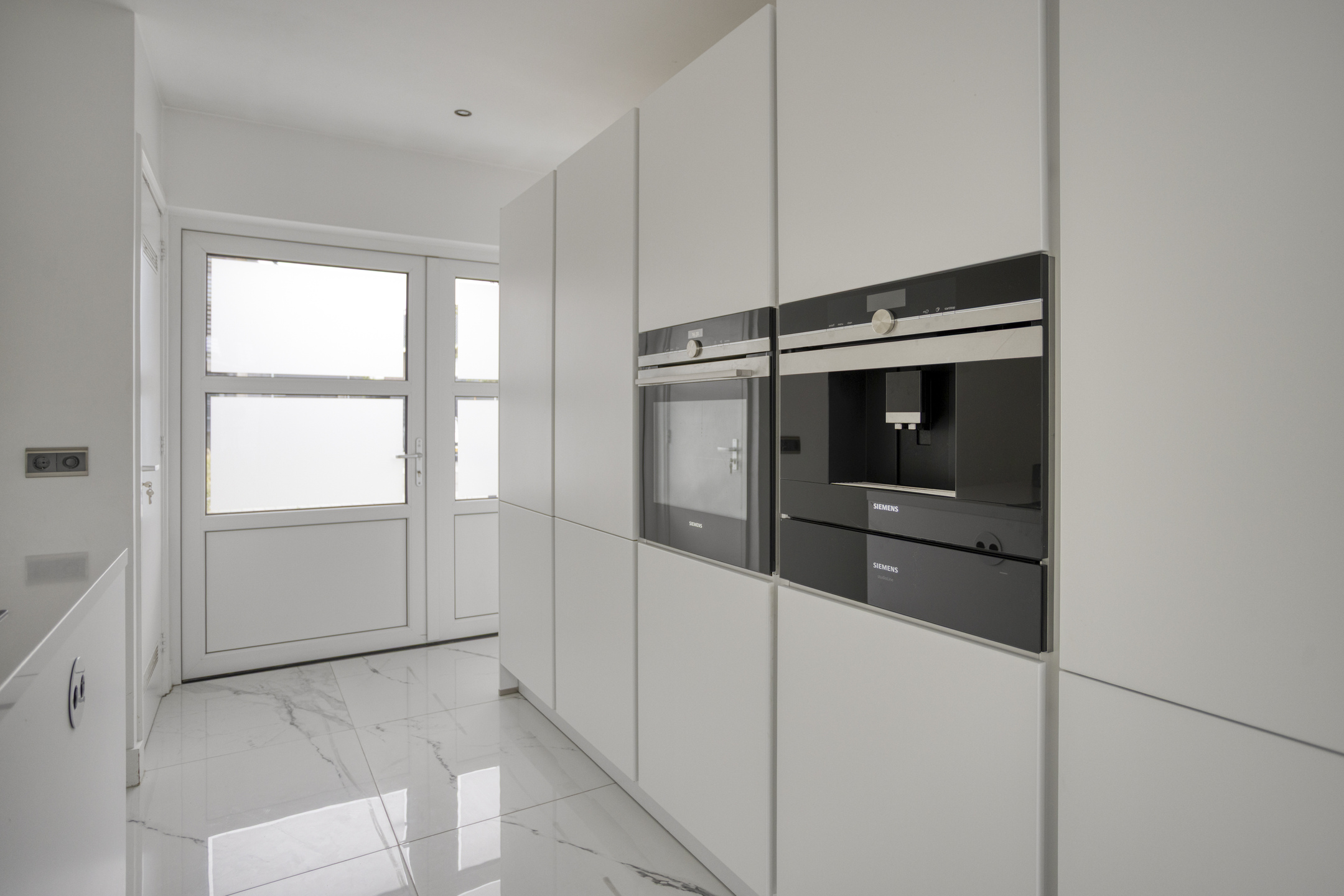 6 Rooms Rooms,1 BathroomBathrooms,Woonhuis,Te Koop,1543