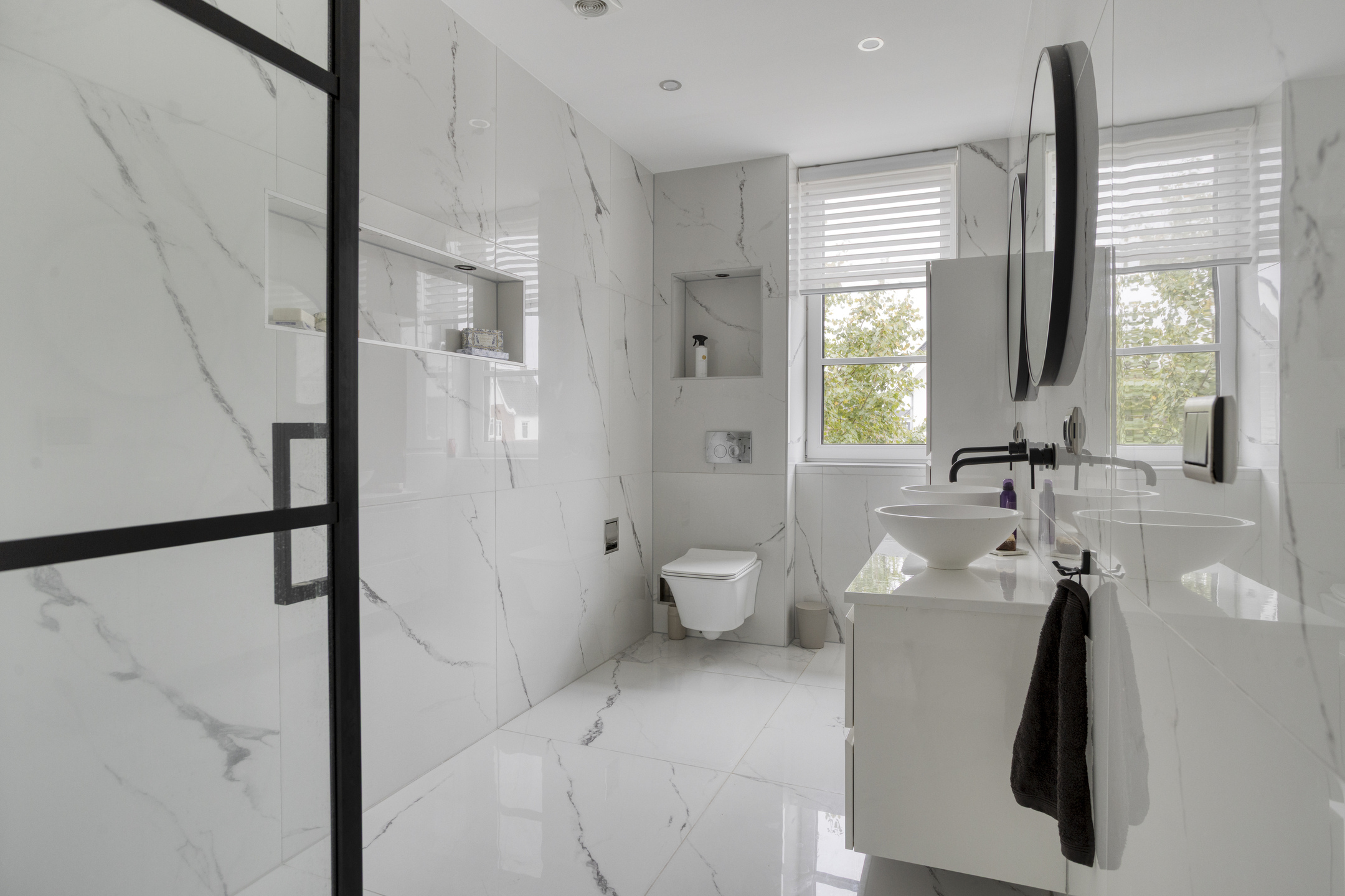 6 Rooms Rooms,1 BathroomBathrooms,Woonhuis,Te Koop,1543